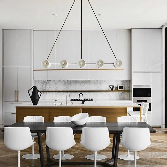 Beautiful renovation we completed recently @visioneerbuilders @teschelectricsptyltd #toorak #lightingdesign #homeautomation #architecturelovers #interiordesign #electrician #kitchendesign #beautifulhomes#buildersofinsta #electriciansofinstagram #reno