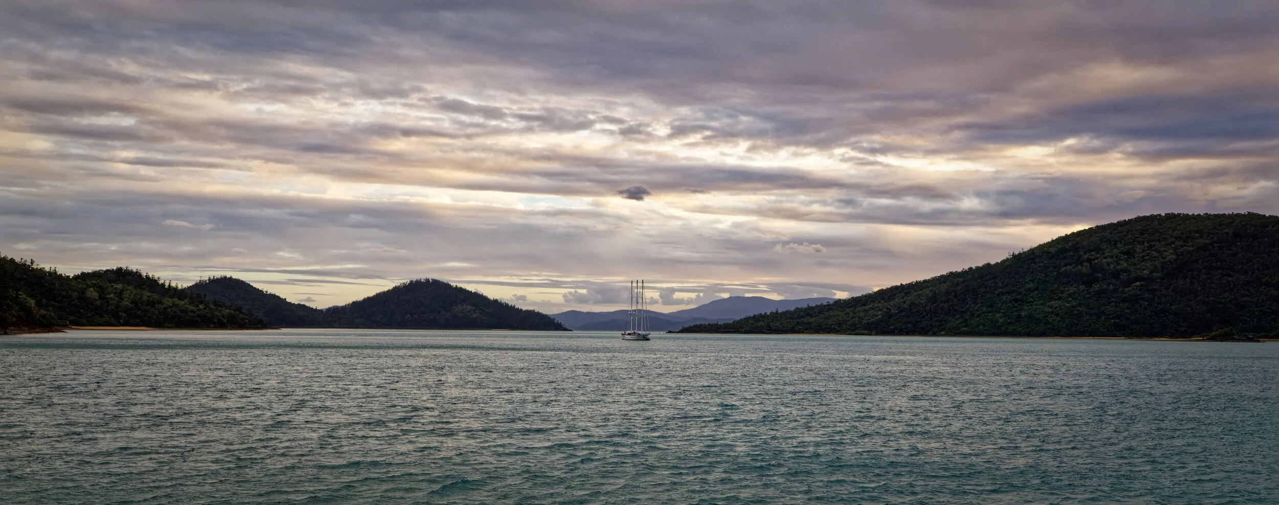 HOL Whitsundays 20210426@172910-0016.jpg