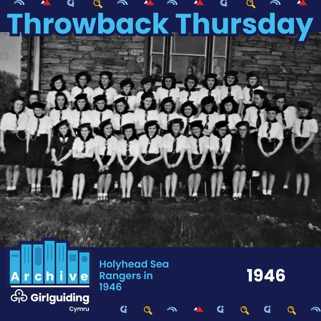 🌊✨ #ThrowbackThursday ✨🌊

We&rsquo;re heading back to 1946 with this brilliant photo of the Holyhead Sea Rangers from Girlguiding Anglesey ⚓

Originally known as Sea Guides, this branch brought nautical skills into guiding and became Sea Rangers in
