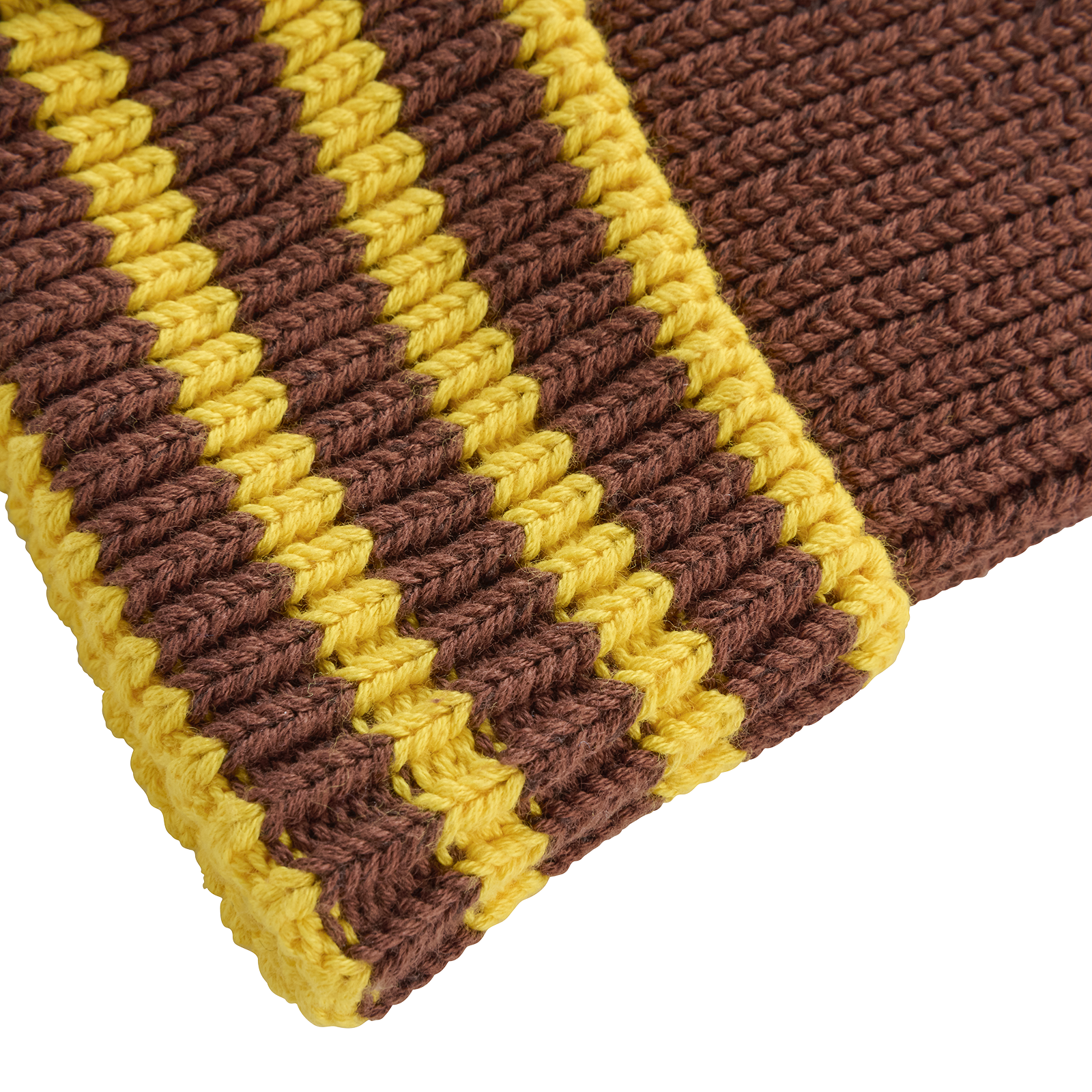 13_05_2026_PNG_Brownies_PBarton_Striped beanie_3.png