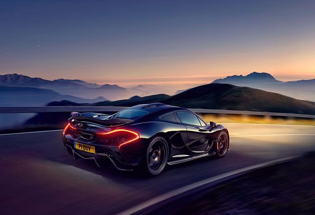 McLaren P1 in the Alps with @carmagazine #mclarenp1 #supercars #mclaren #apaphoto  #carsofinstagram #automotivephotography