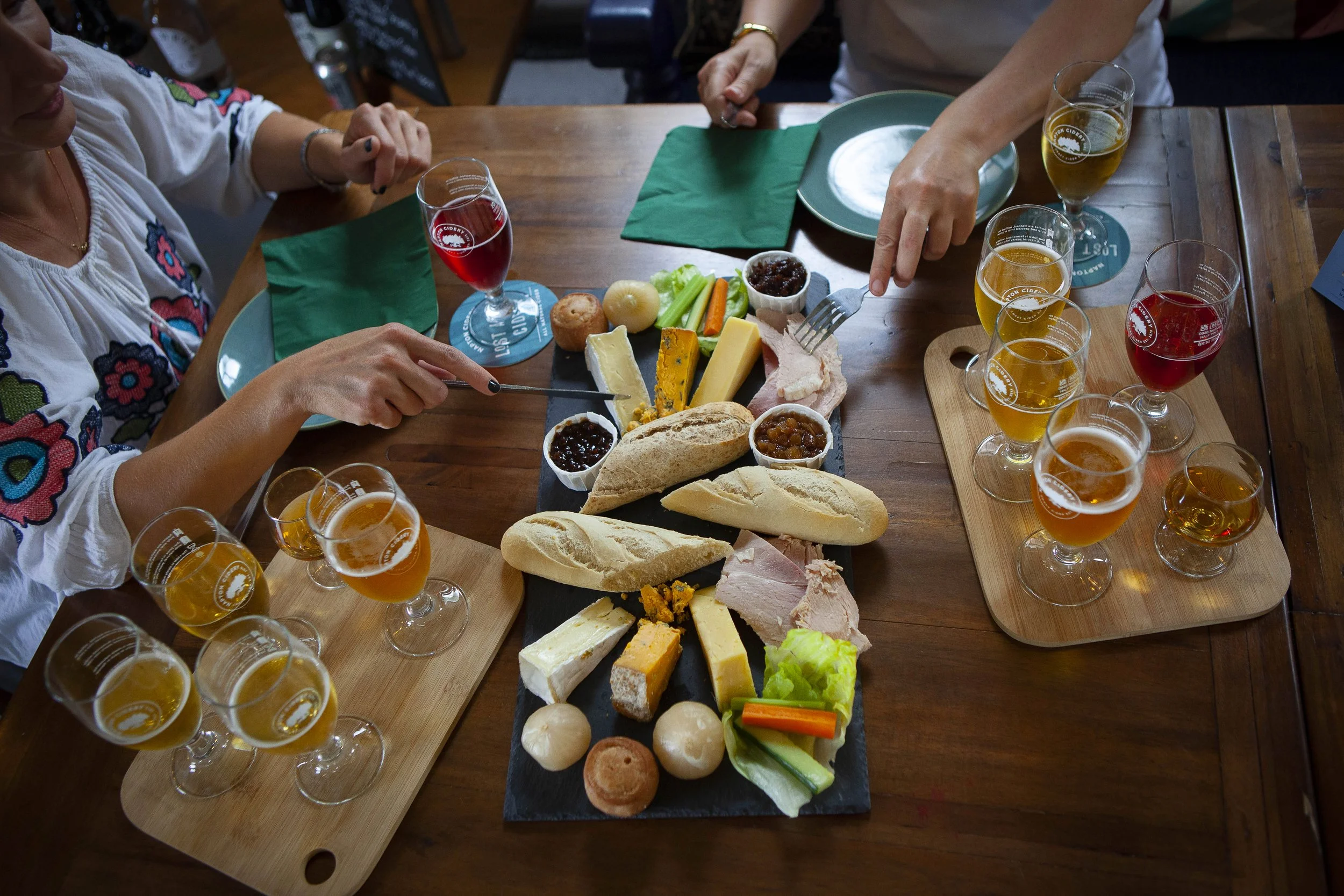 PLOUGHMANS &amp; CIDER TASTING
