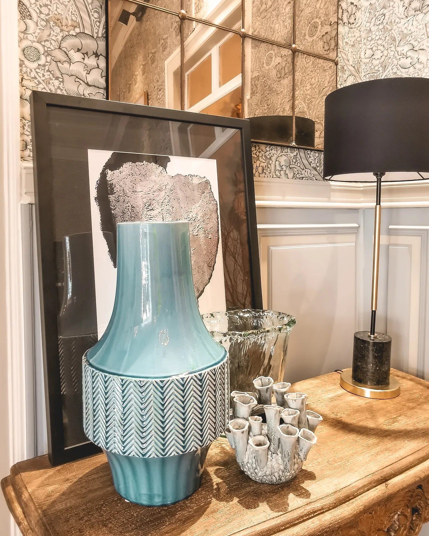 𝗝𝗠 𝗕𝗲𝘆𝗼𝗻𝗱 𝗜𝗻𝘁𝗲𝗿𝗶𝗼𝗿𝗲𝘀
Atelier/Showroom
Details