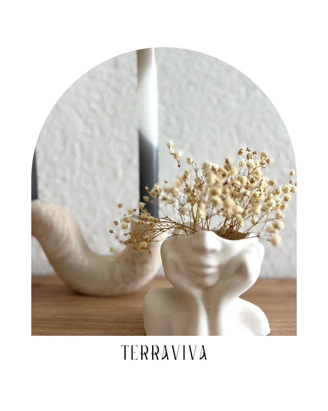 ☽ D&Eacute;CO
Nouvelle p&eacute;pite &agrave; d&eacute;couvrir au Folk Spirit Market @terraviva.handmade ✨
Derri&egrave;re la marque, deux copines lausannoises qui imaginent et fa&ccedil;onnent &agrave; quatre mains des objets d&eacute;coratifs moder