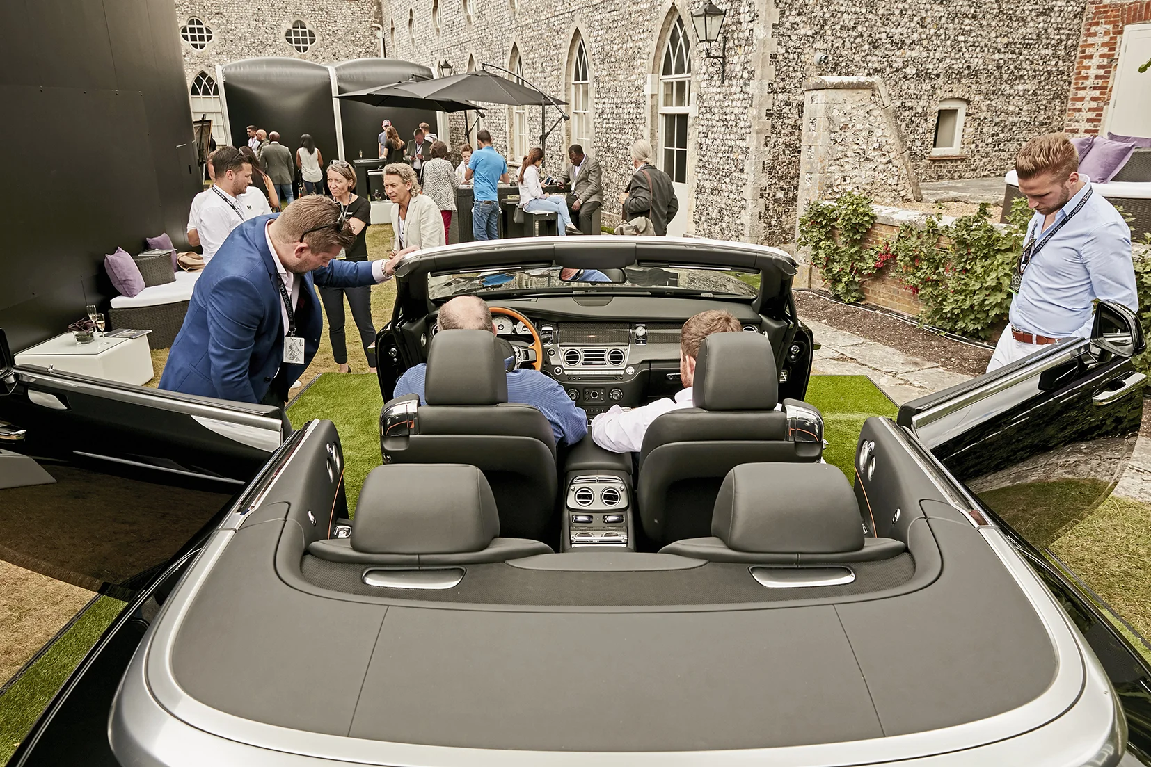 RR_BB_FoS_ VIPAREA3.jpg