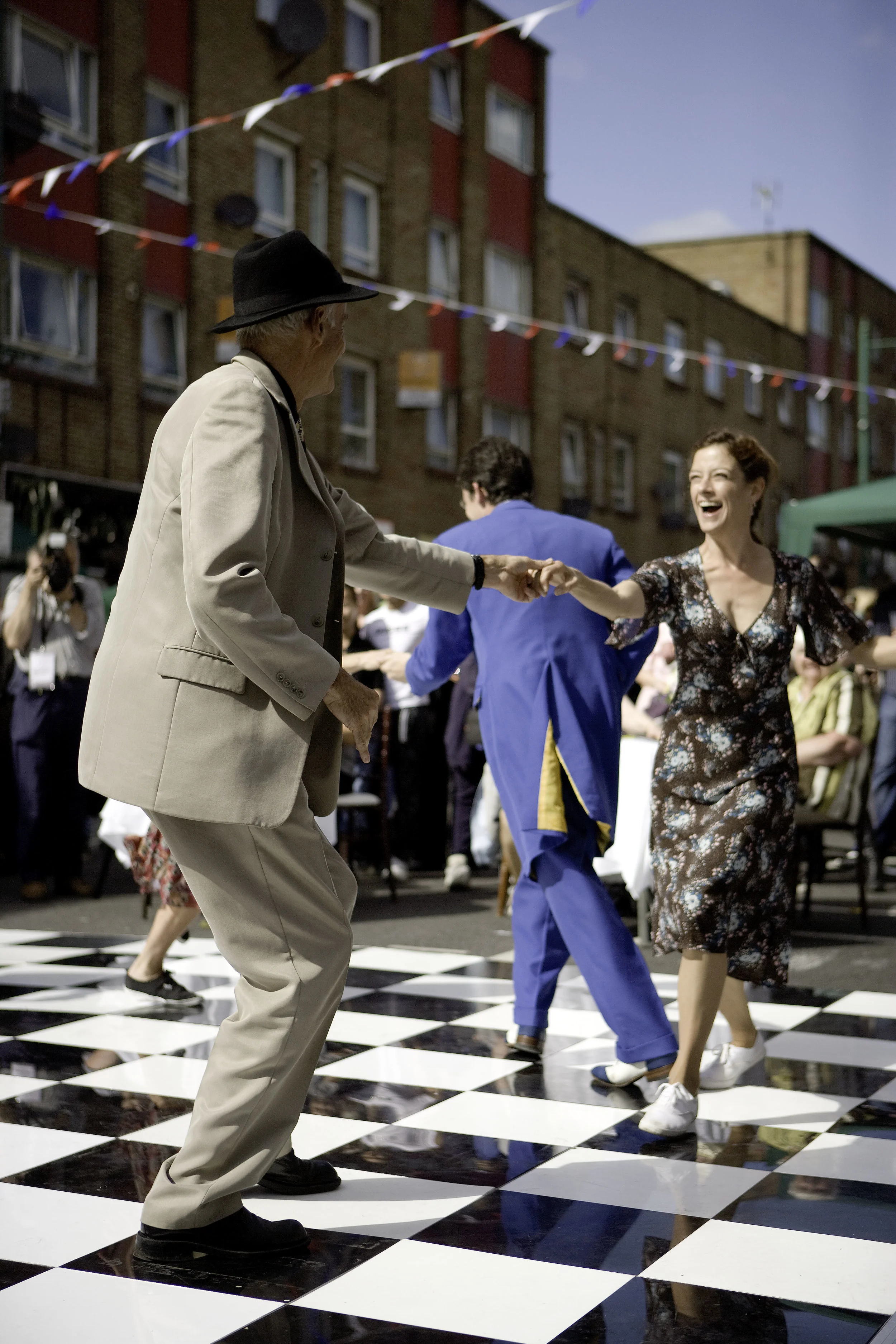 _C5X5360Party1948.jpg