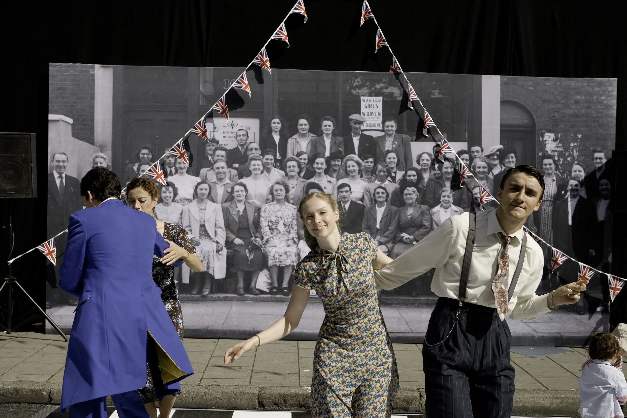 _C5X5342Party1948.jpg