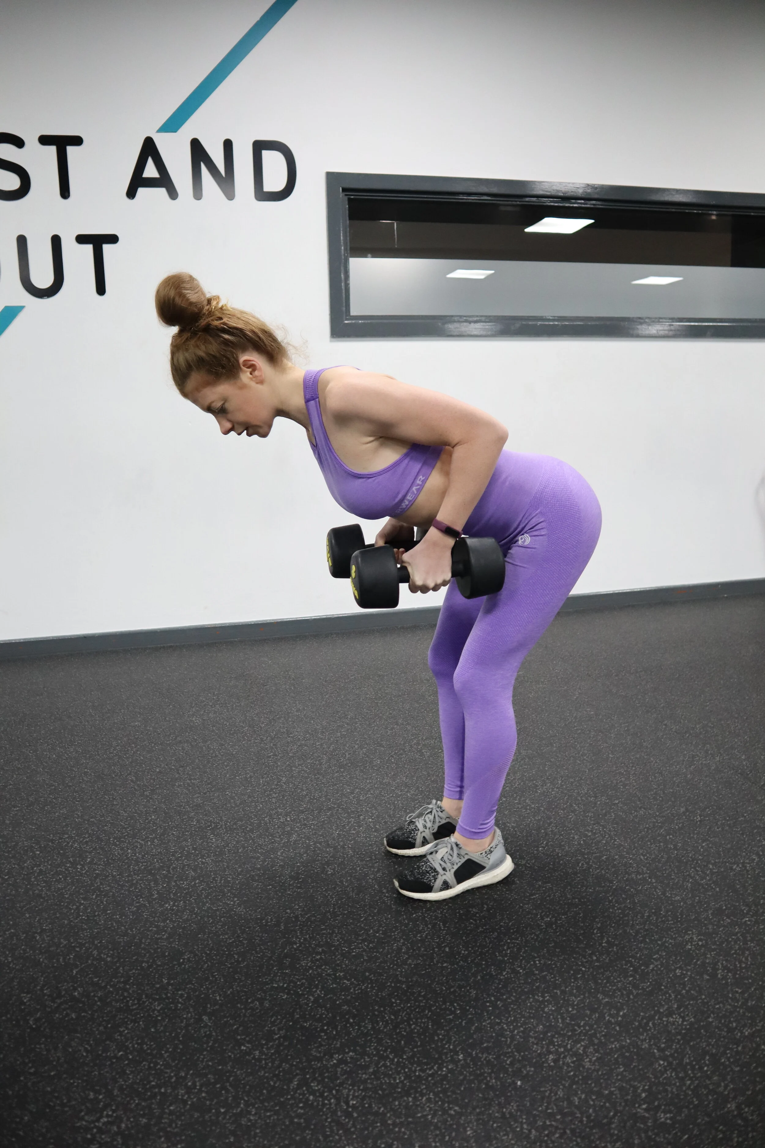 Beginner's guide to using free weights | Dumbbell exercises for beginners