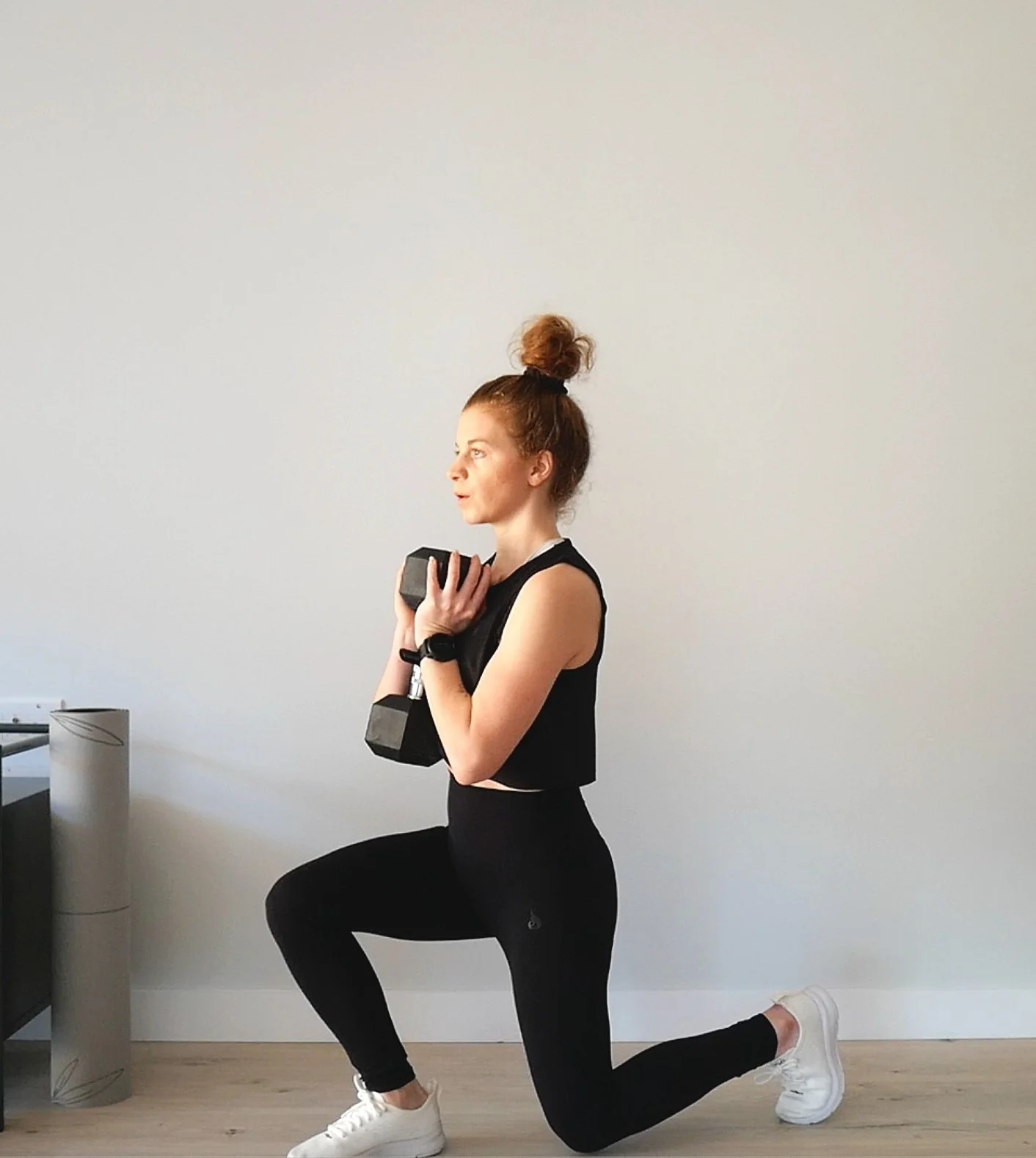 Beginner-friendly full body workout - You just need dumbbells and a mat!