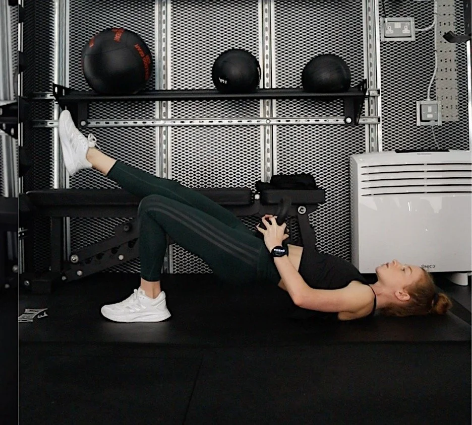 Top 5 single-leg strength exercises for runners - Minimal equipment &amp; all levels.