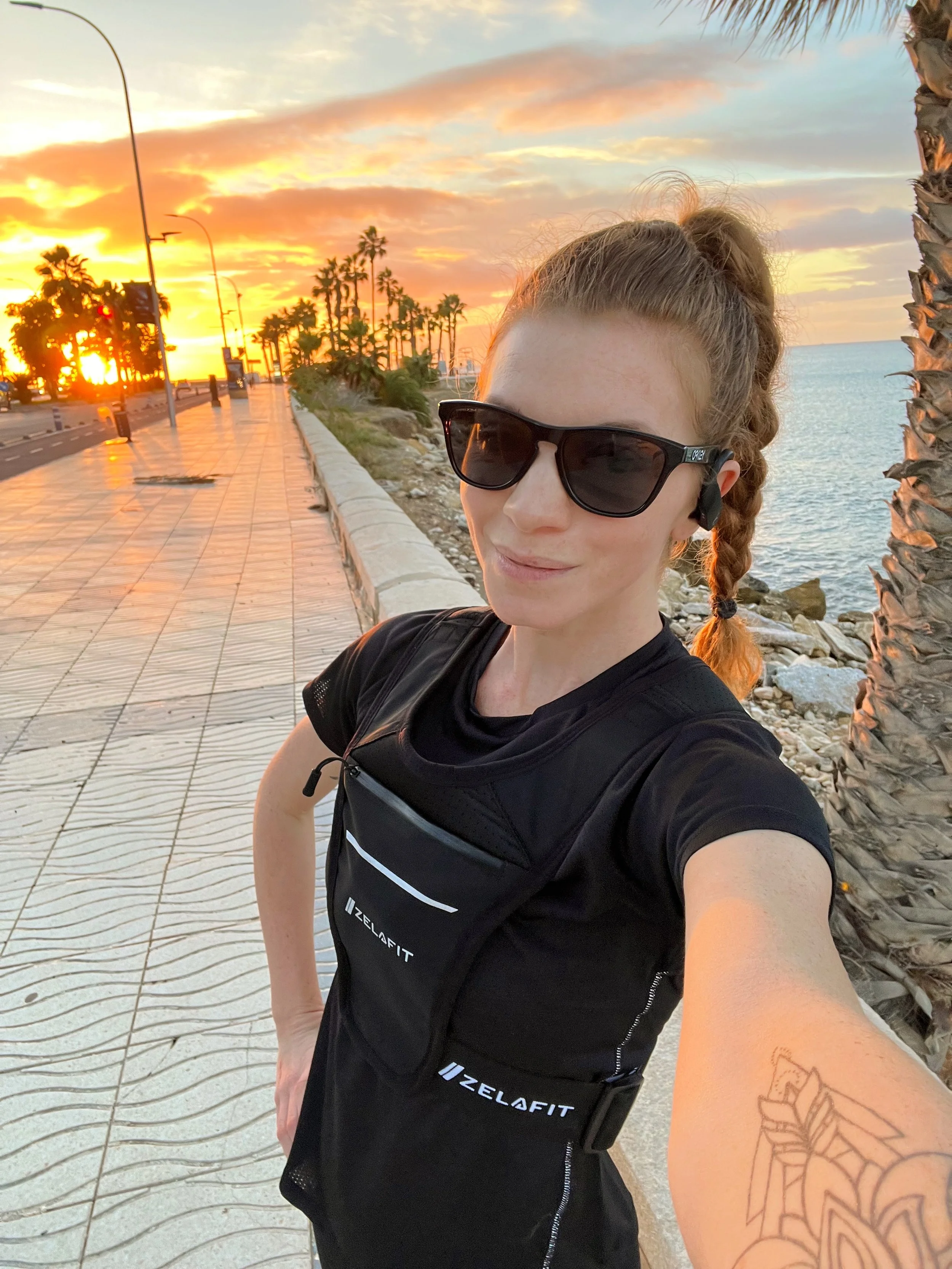 ZelaFit running phone holder vest review | The best phone holder for runners