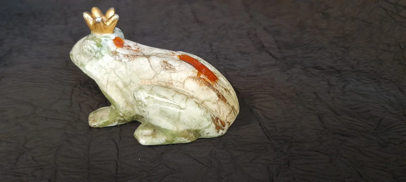   La princesse dans un étang  