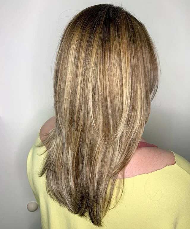 Foilayage|Shadow Root|Haircut 💫
.
.
.
(Before Photo Follows)
.
.
.
.
.
#rebelbarbershop #rebelsquad #shannonbiswurm #barberbiz #shannonbiz #foilayage #highlight #hair #hairporn #haircolor #blonde #dimension #dimensionalblonde #shadowroot #ombre #hai