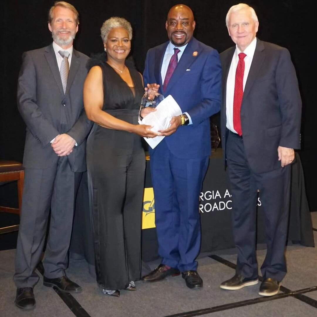 I was so honored and proud to introduce Kim Gusby as a 2024 Georgia Associaton of Broadcasters Hall of Famer!

@nwsldy3 is a #Savannah legend and is definitely #SavannahStrong!
