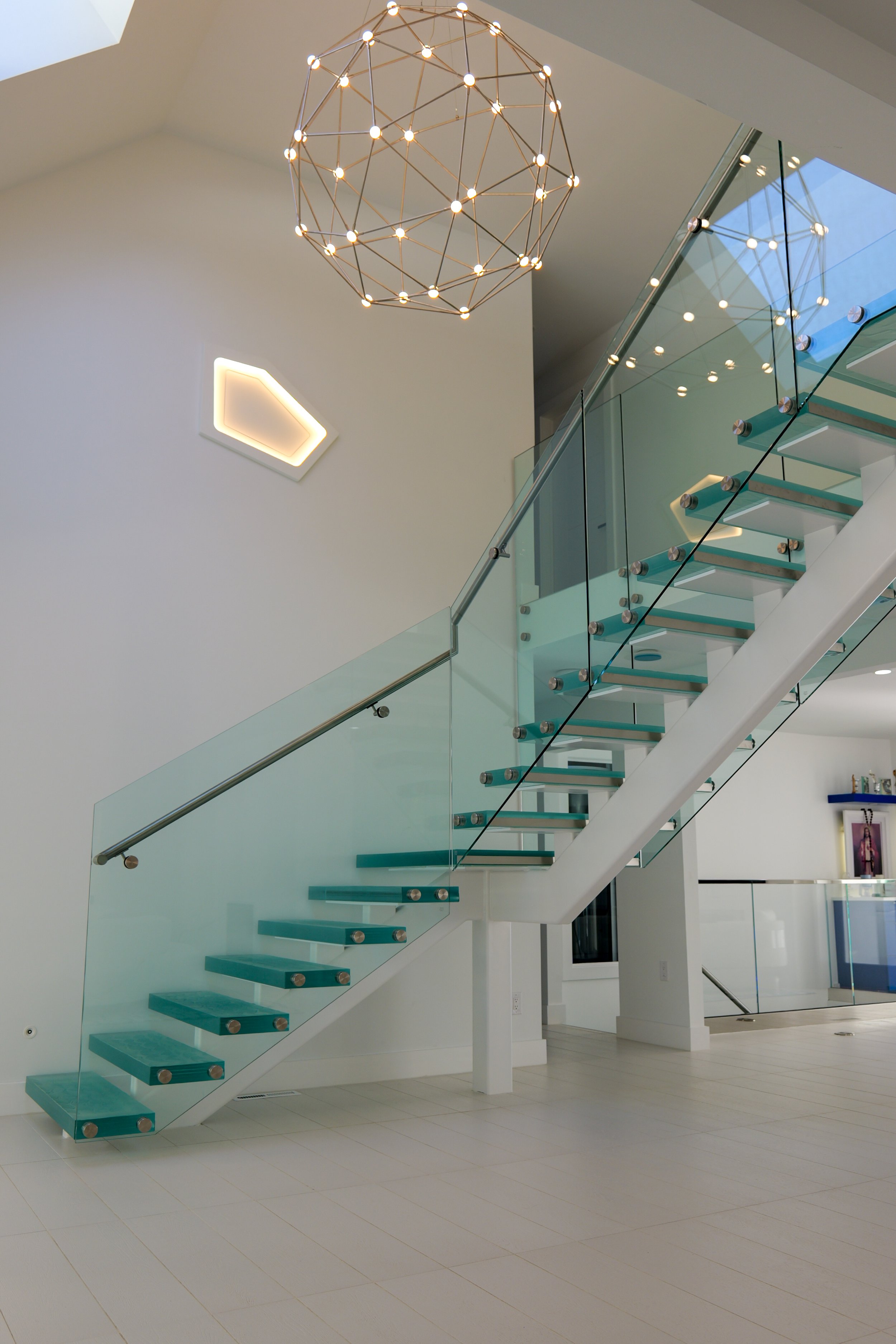 GlassStair.01.jpg