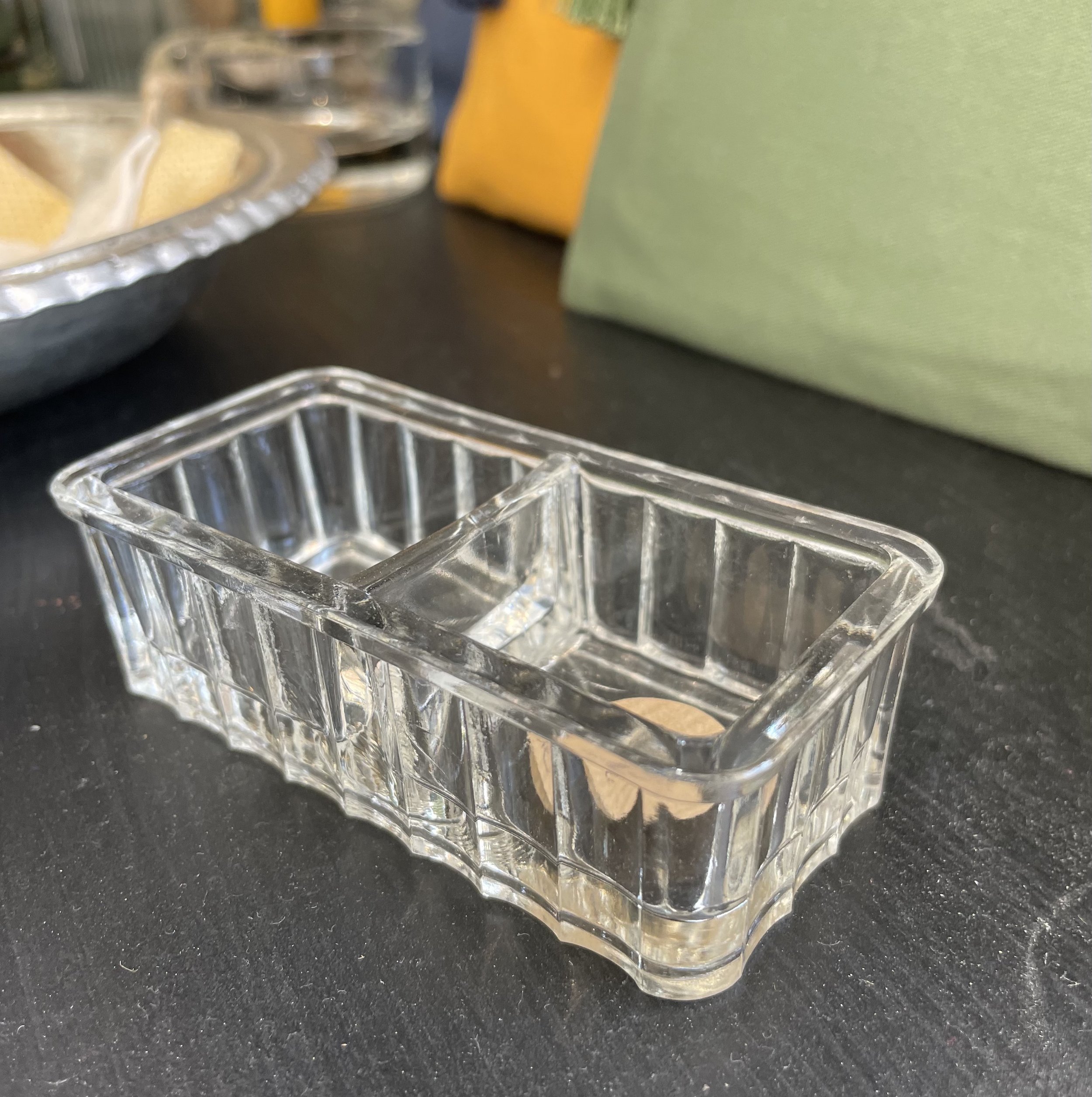 Salière poivrière de table en verre