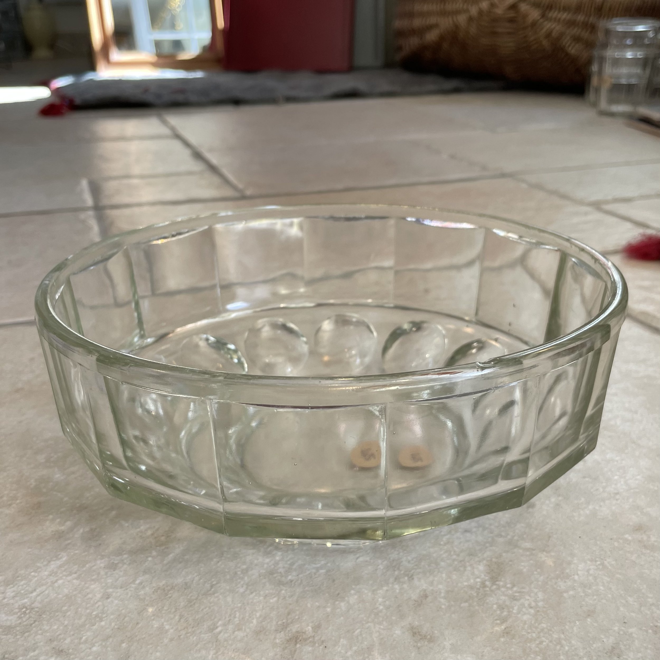 Saladier rond en verre transparent épais D22 cm
