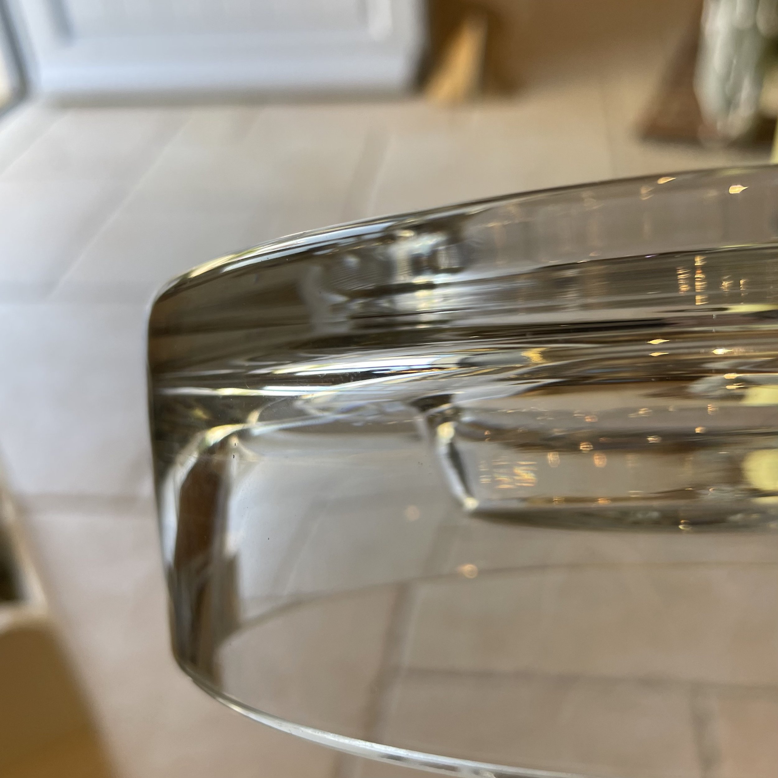 Cendrier en verre transparent rond De My Byzance Broc