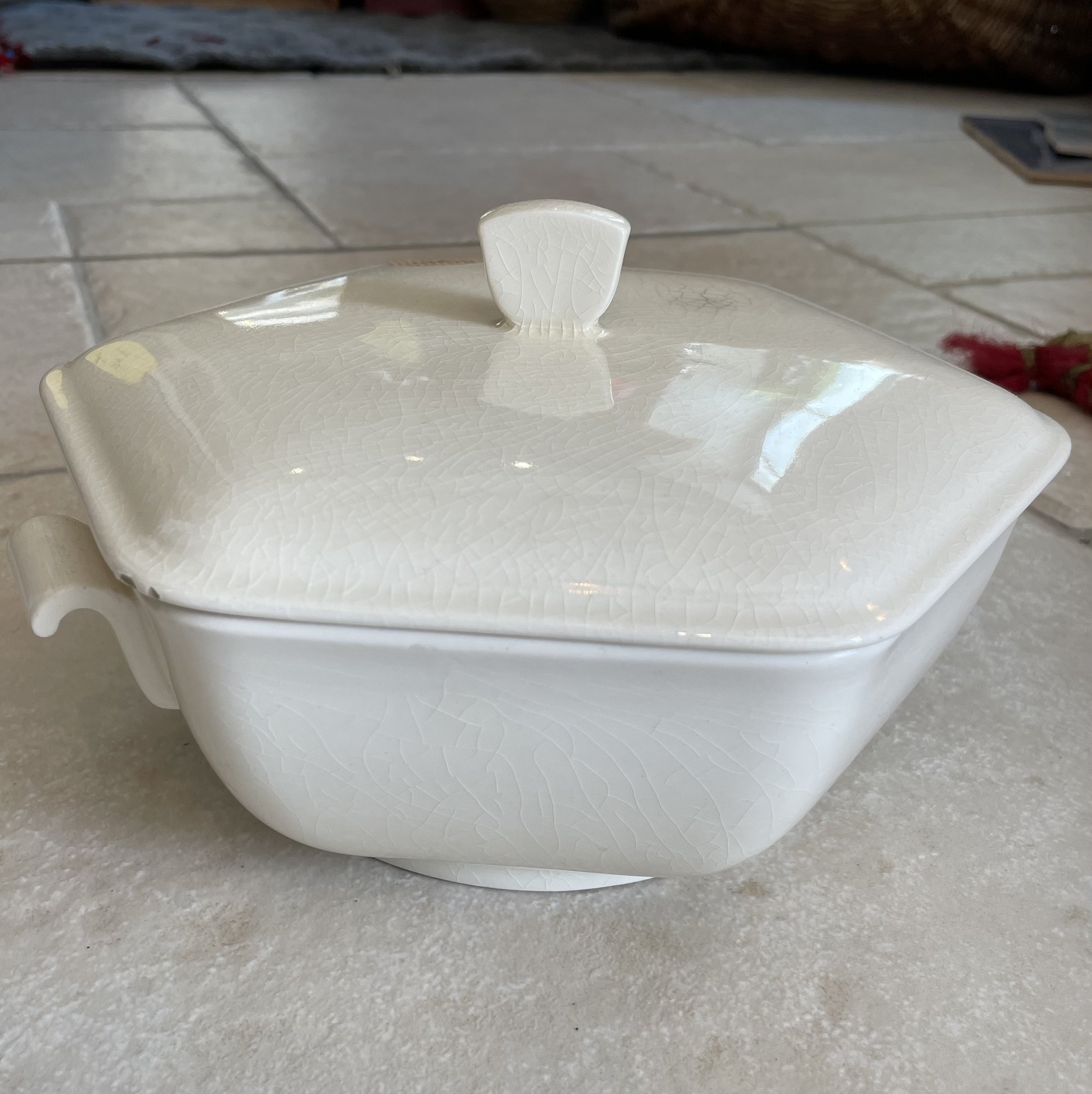 Soupière légumière hexagonale crème de Villeroy & Boch