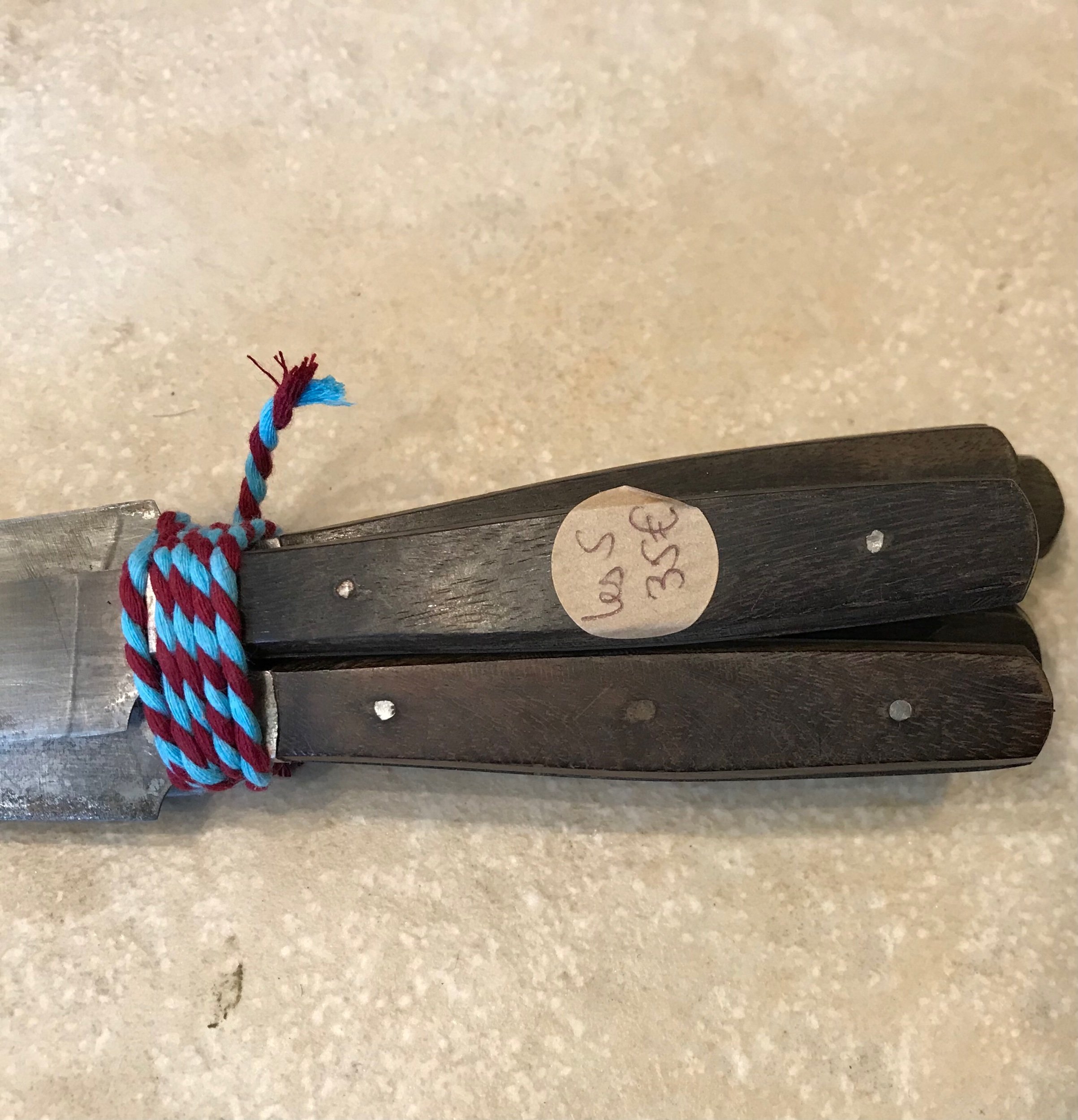 Série de 5 couteaux avec manche en bois et acier de chez Decré Frères Nantes De My Byzance