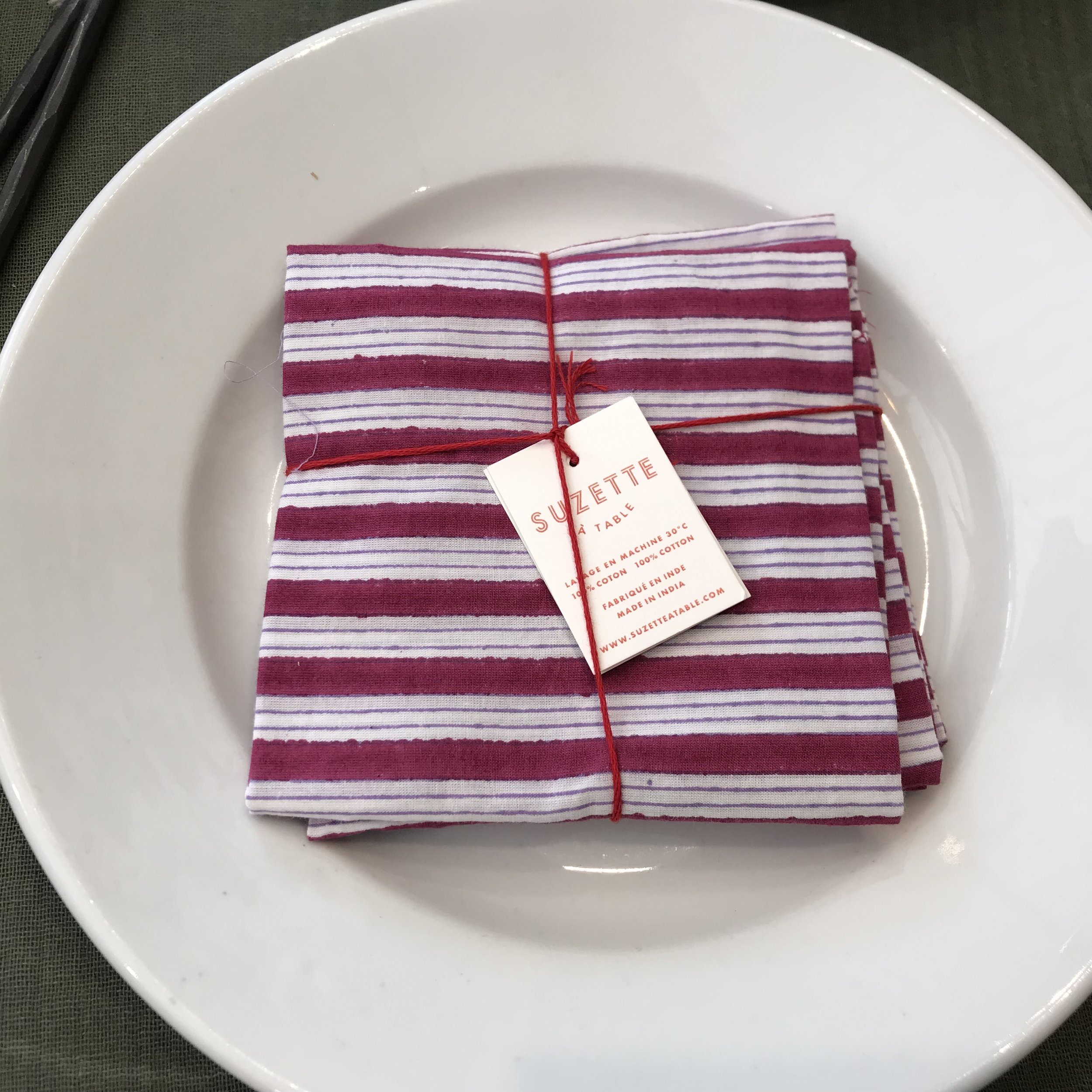 Série de 4 serviettes Suzette milleraie prune violet de My Byzance