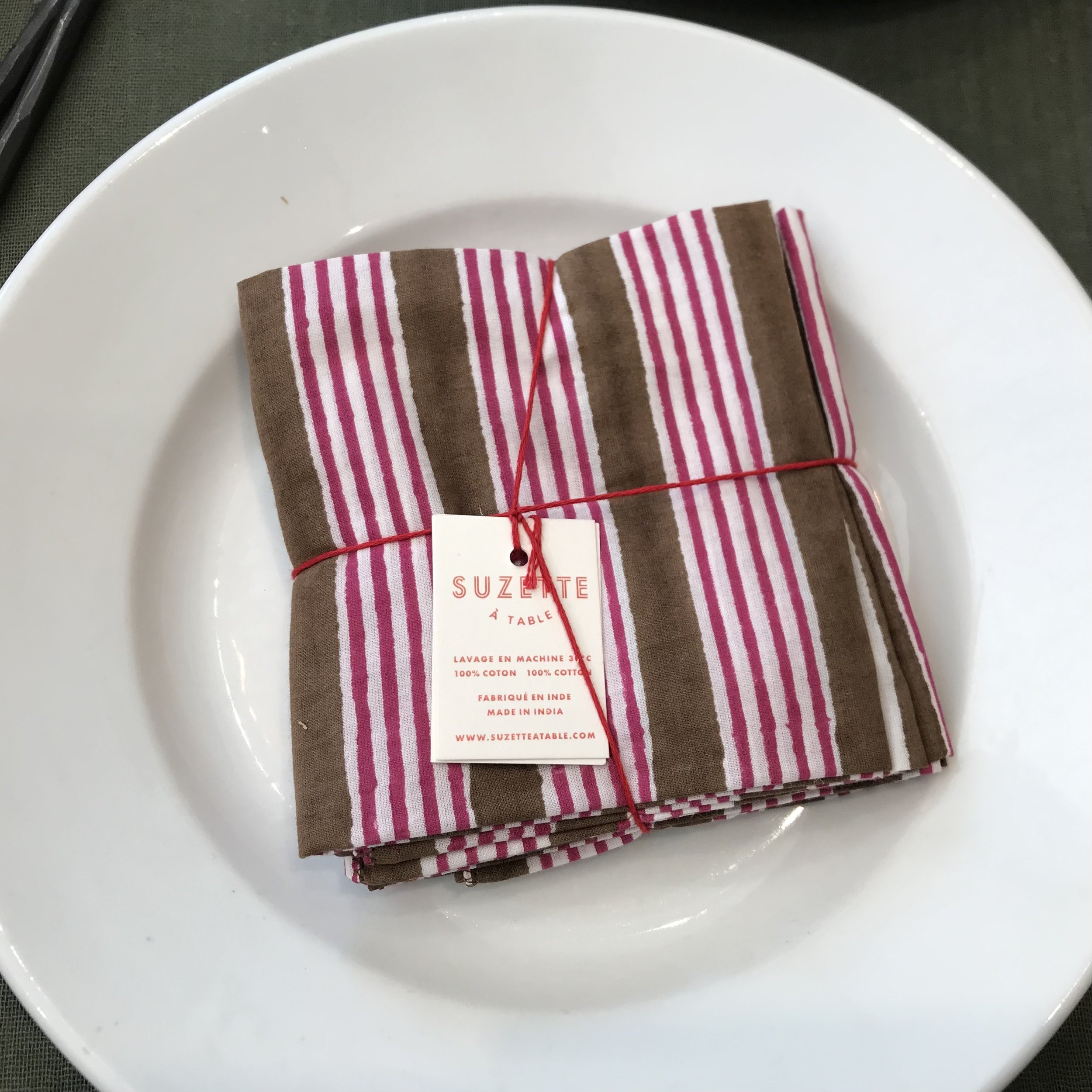 Série de 4 serviettes Suzette milleraie taupe framboise de My Byzance