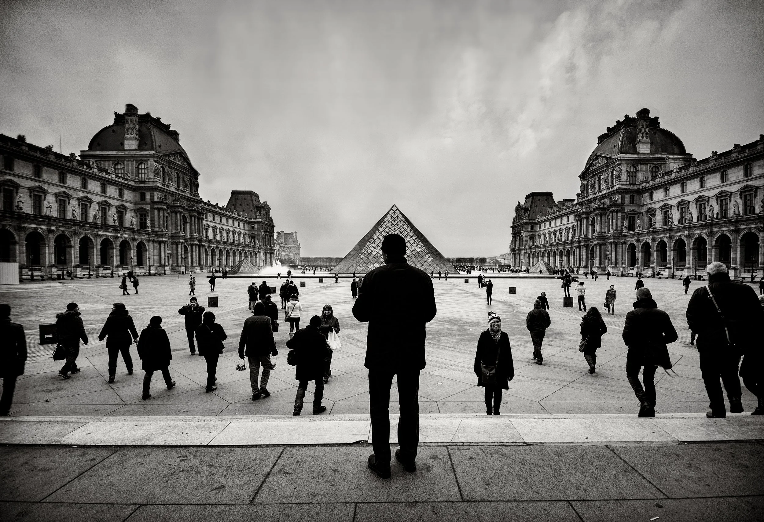 PARIS LOUVRE1.jpg