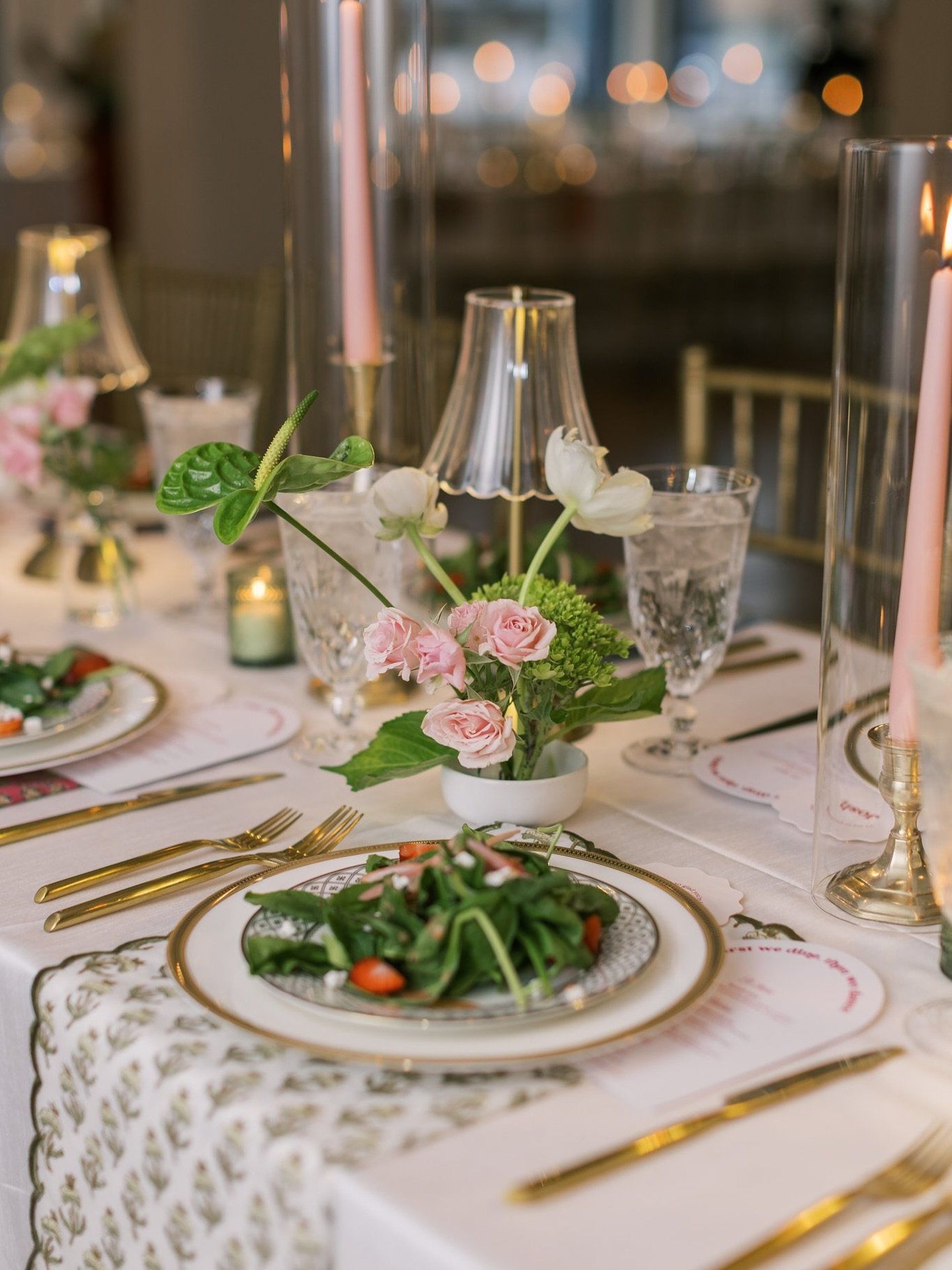 Luxury is in the details.
When planning a high-scale event, every moment should feel intentional&mdash;from the floral design to the floor plan. At Events by Jacquline, we specialize in creating elevated experiences that wow your guests and reflect y