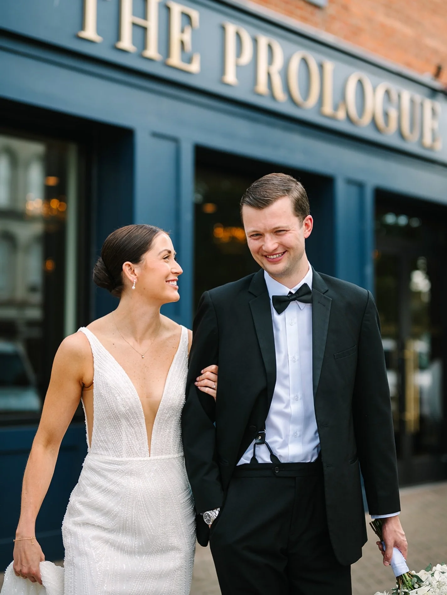 What a Wedding Planner Actually Does

Most couples underestimate the more than 120 hours that a planner removes from their plate. From vendor management to timeline creation to orchestrating family dynamics, your planner becomes your strategist and y