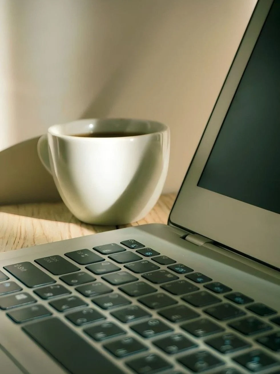 If you&rsquo;re getting married in 2026 or 2027, consider this your invitation.

Let&rsquo;s grab a cup of coffee and talk through your wedding what matters most, what you want help with, and how we can make the process feel calm and intentional.

Pl