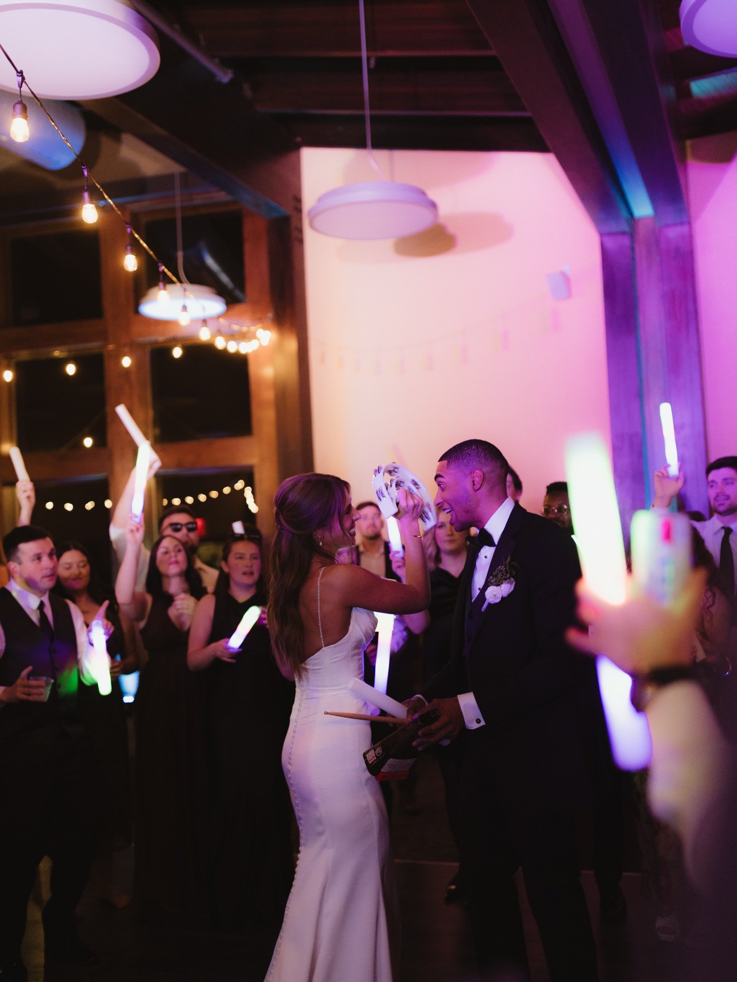 There&rsquo;s always a moment during the reception when everything just clicks&hellip;
the music is right, guests are fully present, and the couple finally realizes this is exactly what we hoped it would feel like.

That moment is why we do this.

#w