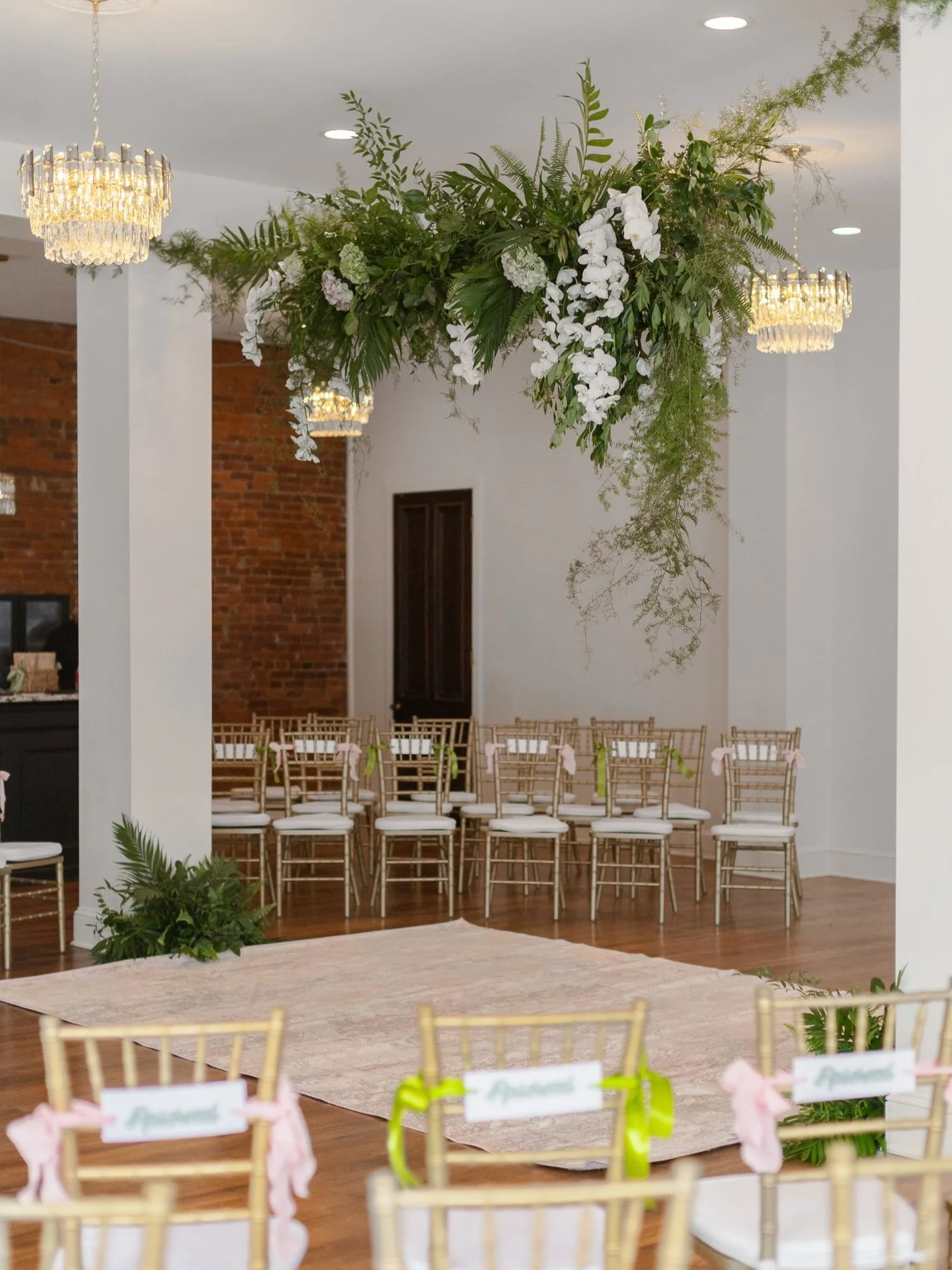 One of the biggest misconceptions in weddings&hellip;

Couples think coordination starts on the wedding day.

It doesn&rsquo;t.

Professional wedding management begins months in advance, long before you walk down the aisle.

It looks like:
&bull; Rev