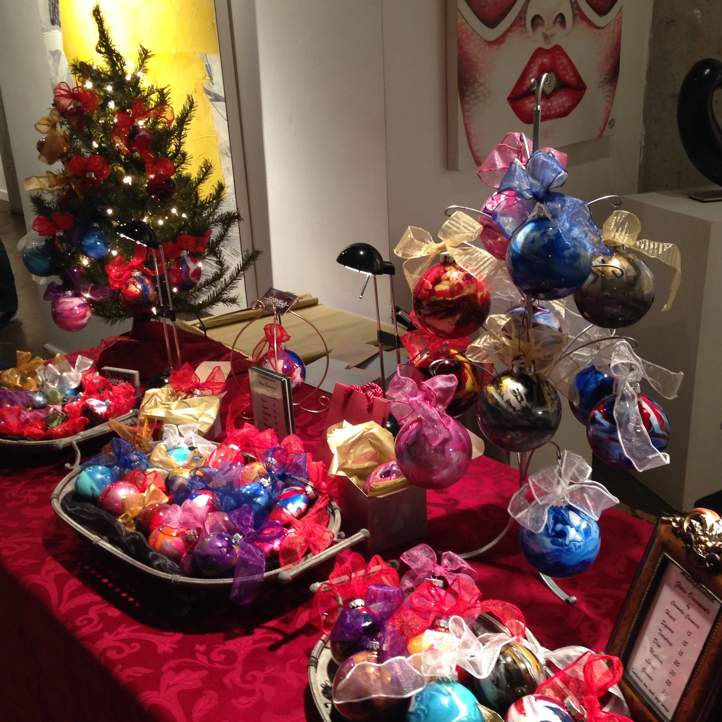 Ornament display 5.JPG