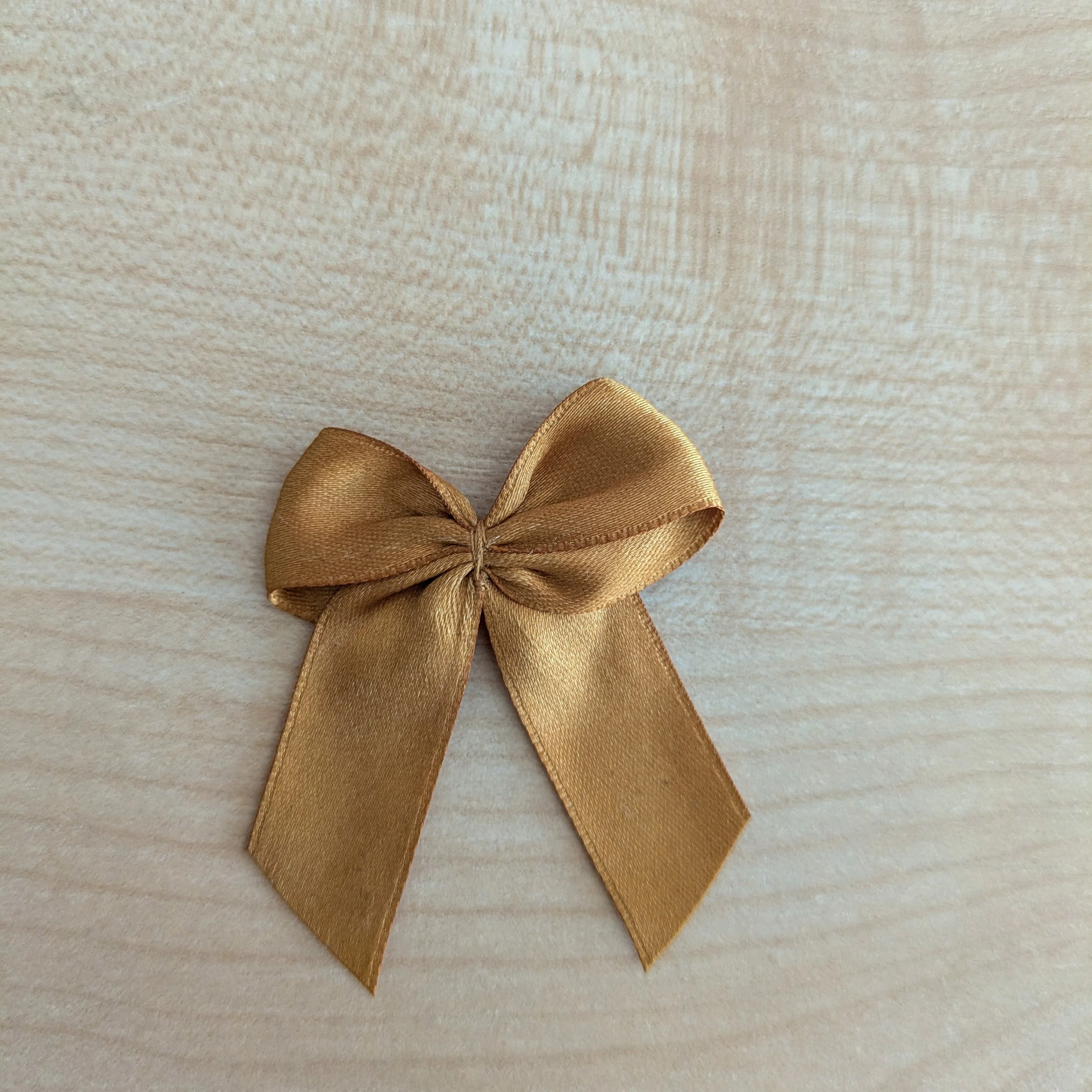 Nœud satin  | Doré