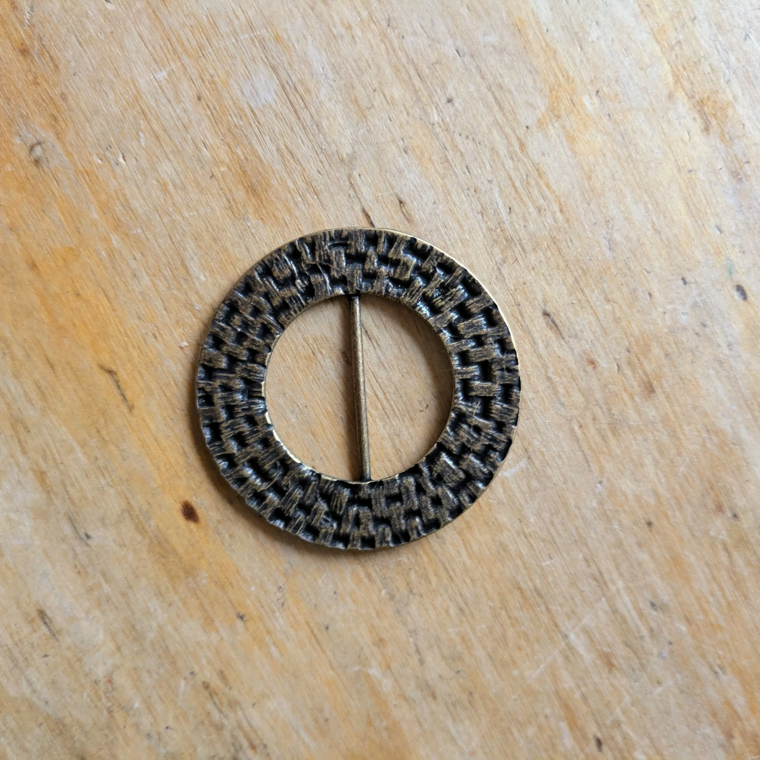 Anneaux et boucles métalliques