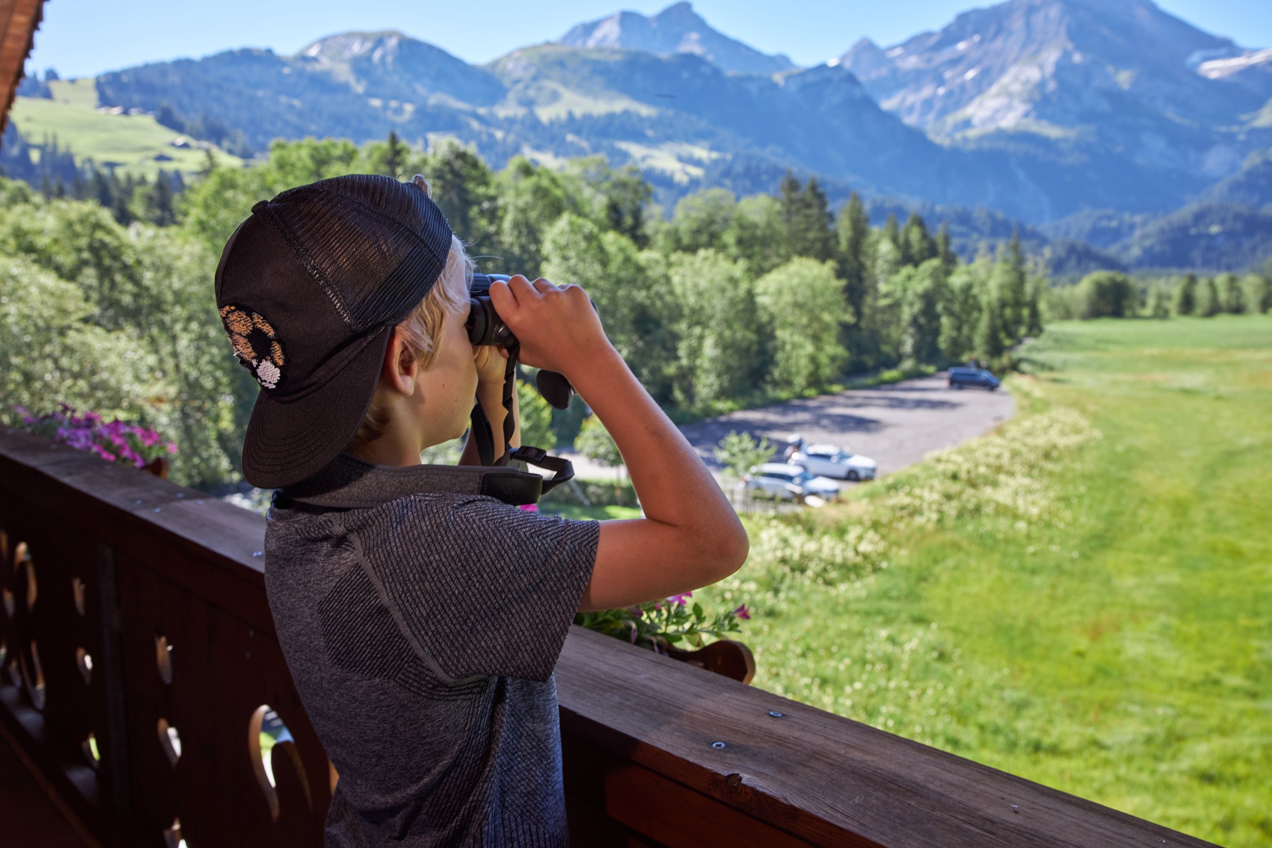 HAL_Junge, Fernglas Swarovski, Rohr, Hotel Alpenland_01.jpg