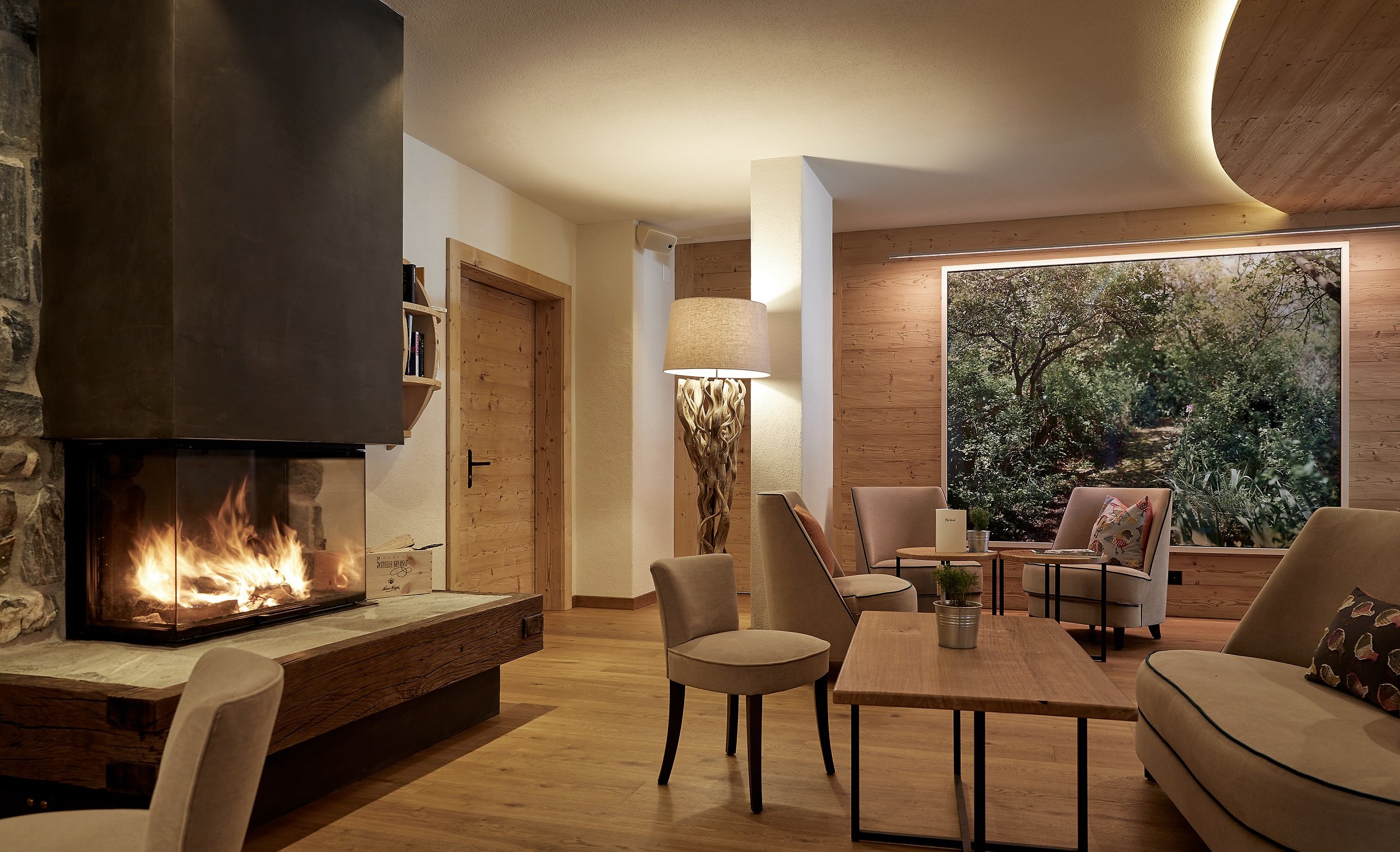 Hotel Alpenland_Lounge_Angepasst.jpg