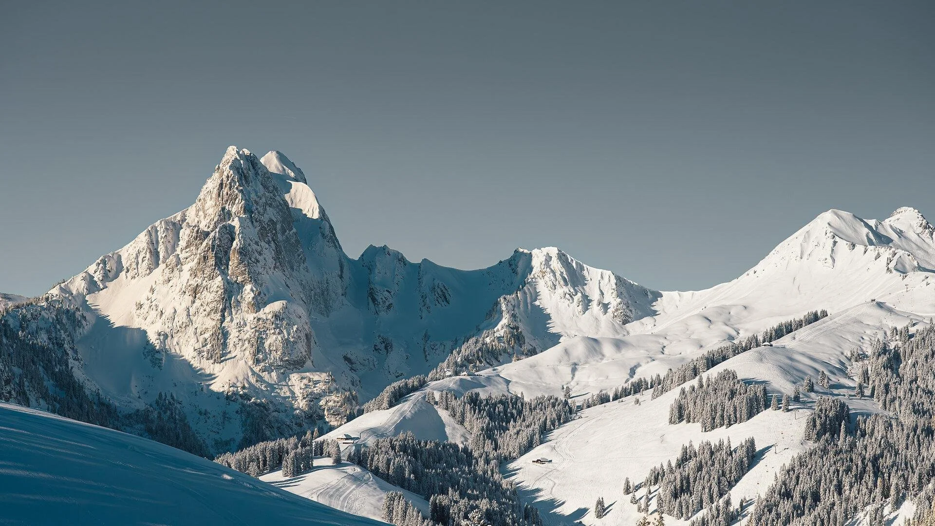 Gstaad Promenade.jpg