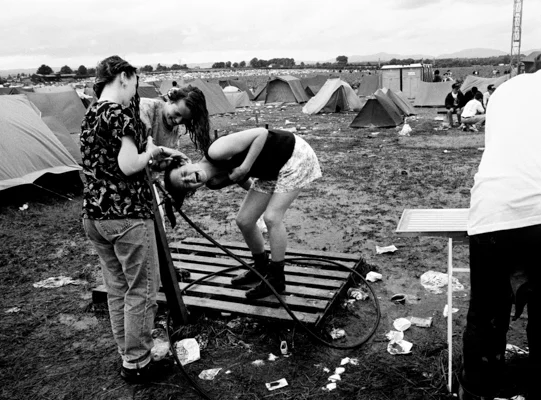 Féile _91 @ Wally Cassidy 23 (B+W hose campsite).jpg