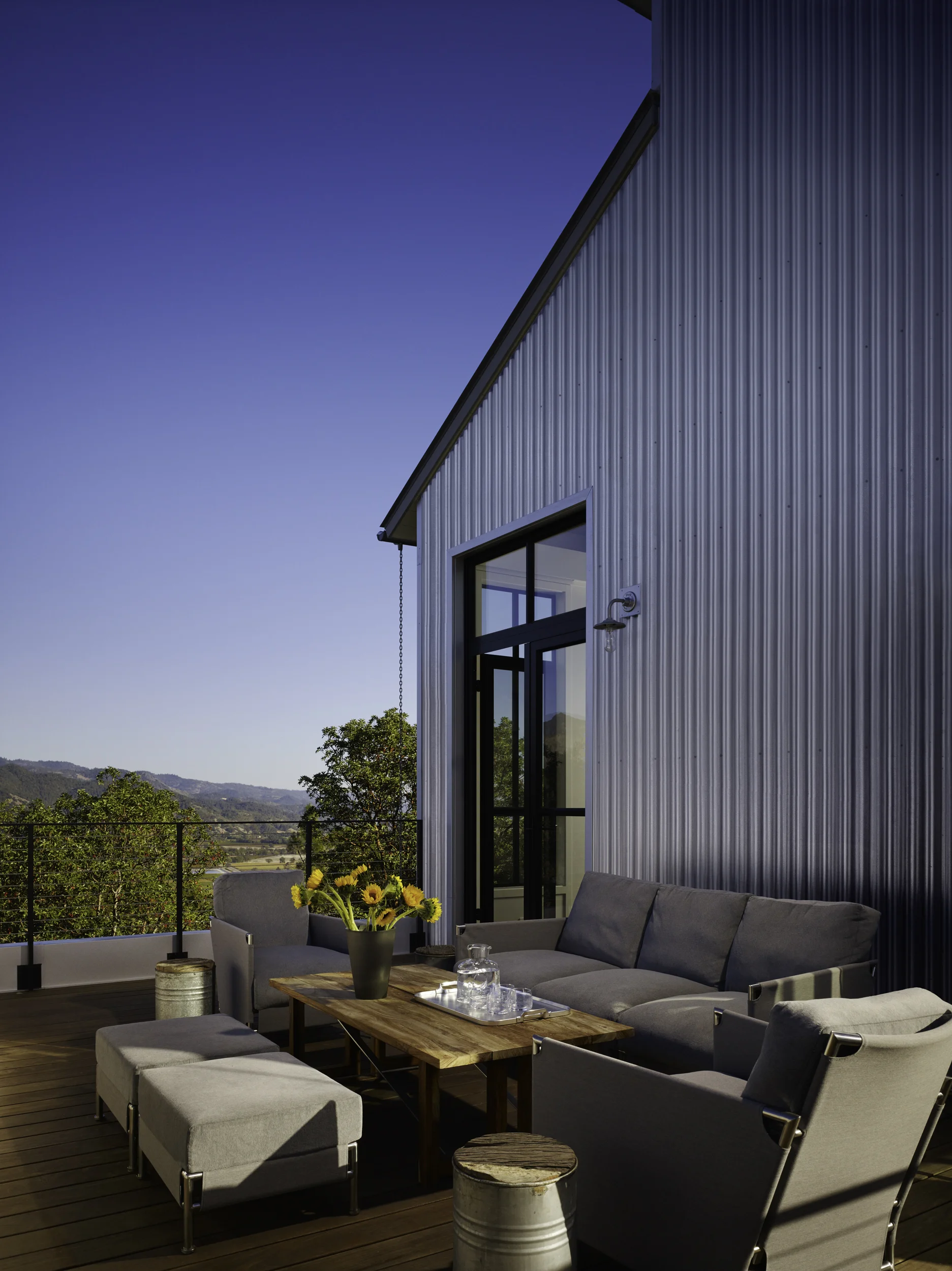 Calistoga Deck Detail.jpg