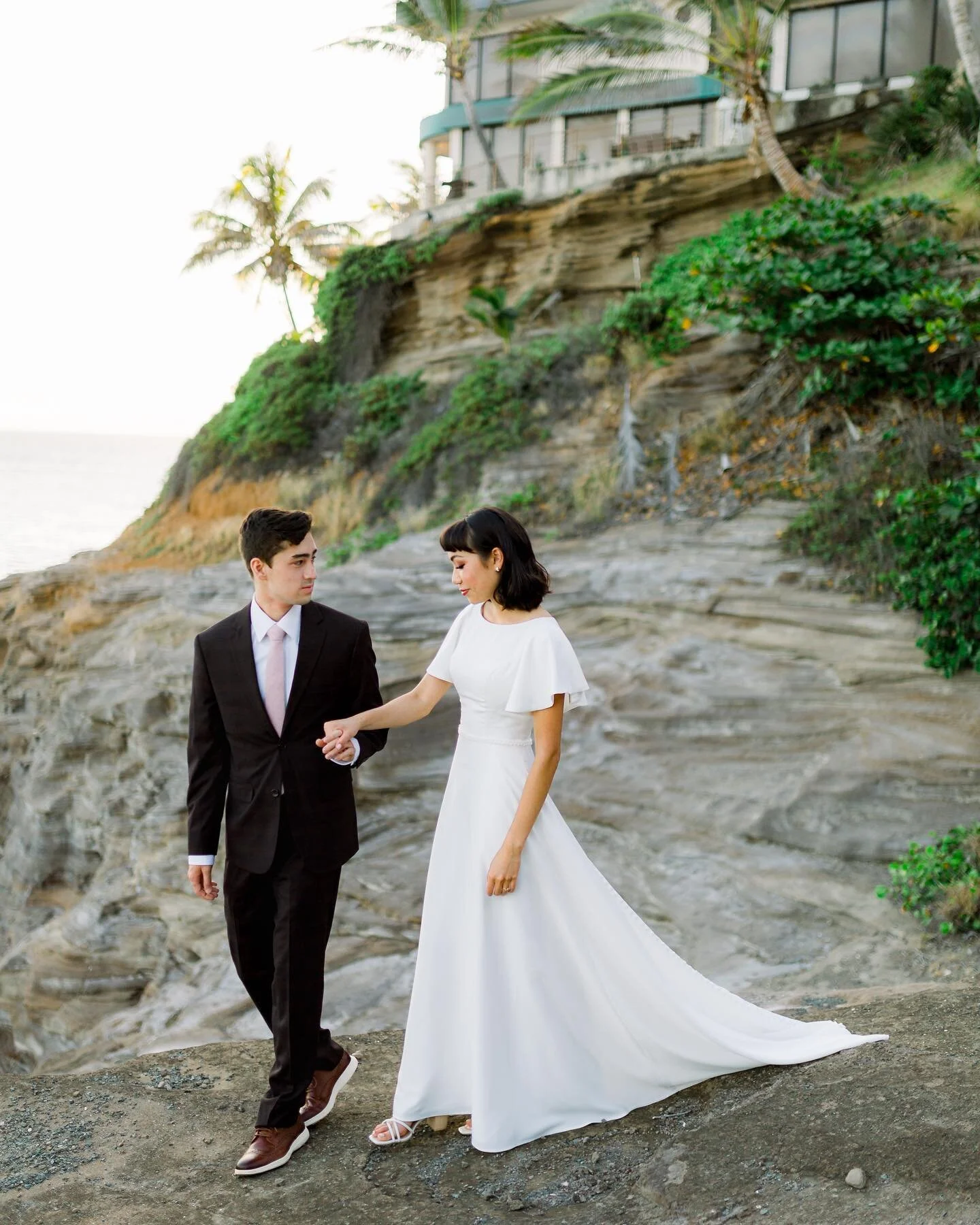 still daydreaming about this formal session✨

#alanamezaphoto #nwaweddingphotographer #oahuelopmentphotographer #nwaphotographer #bentonvillephotographer #bentonvilleweddingphotographer #authenticlovemag #wildloveadventures #oahuphotographer #honolul