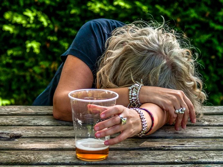 Coached by the Devil: A Night in the Party Scene