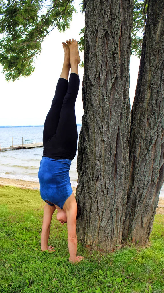 shayna-handstand.jpg