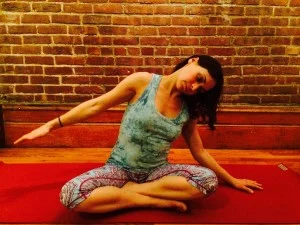 1-Neck-Release-Yoga-Shayna-Skarf-Textbookscom-Blog-300x225.jpg