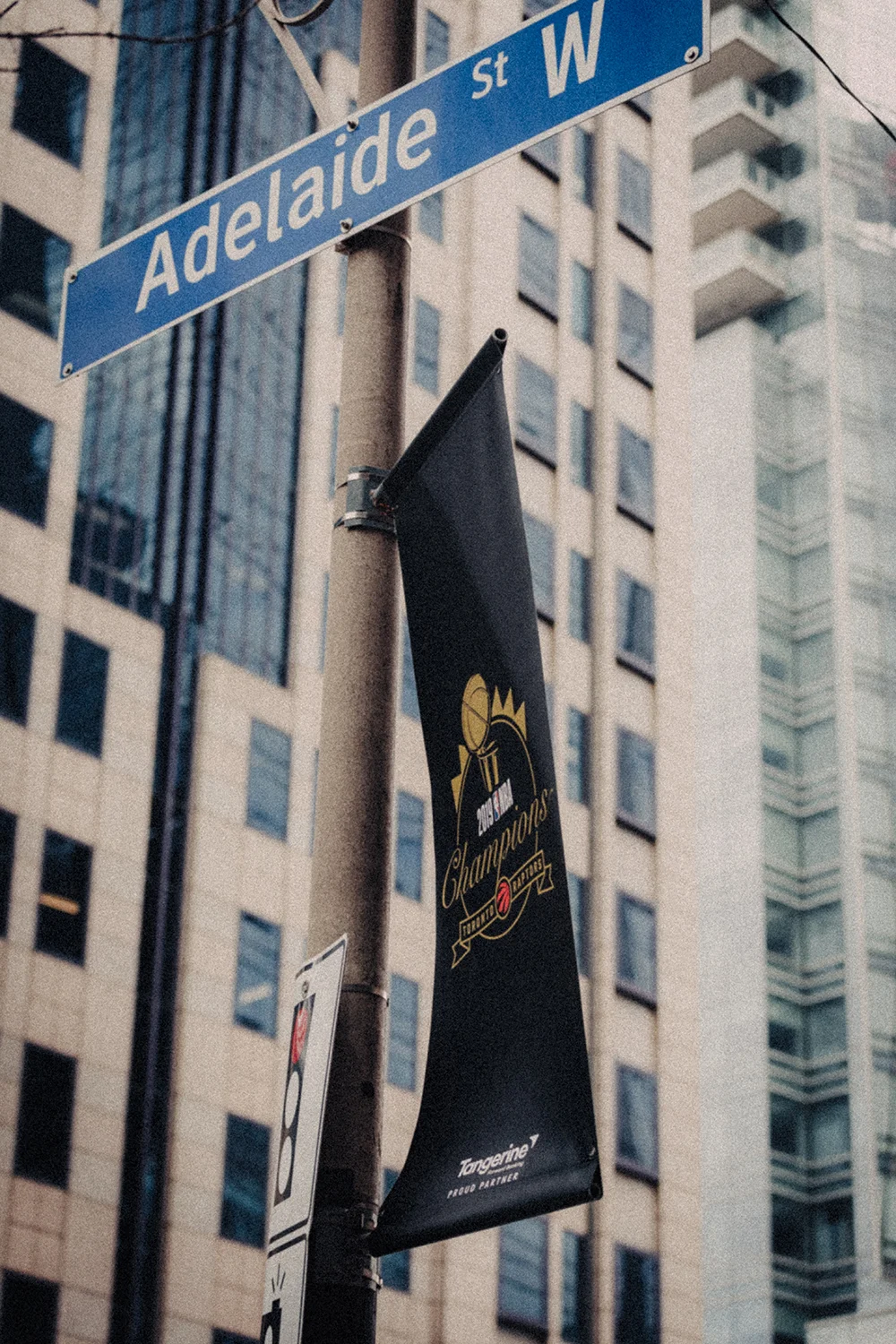 Raps Parade-61 v.jpg