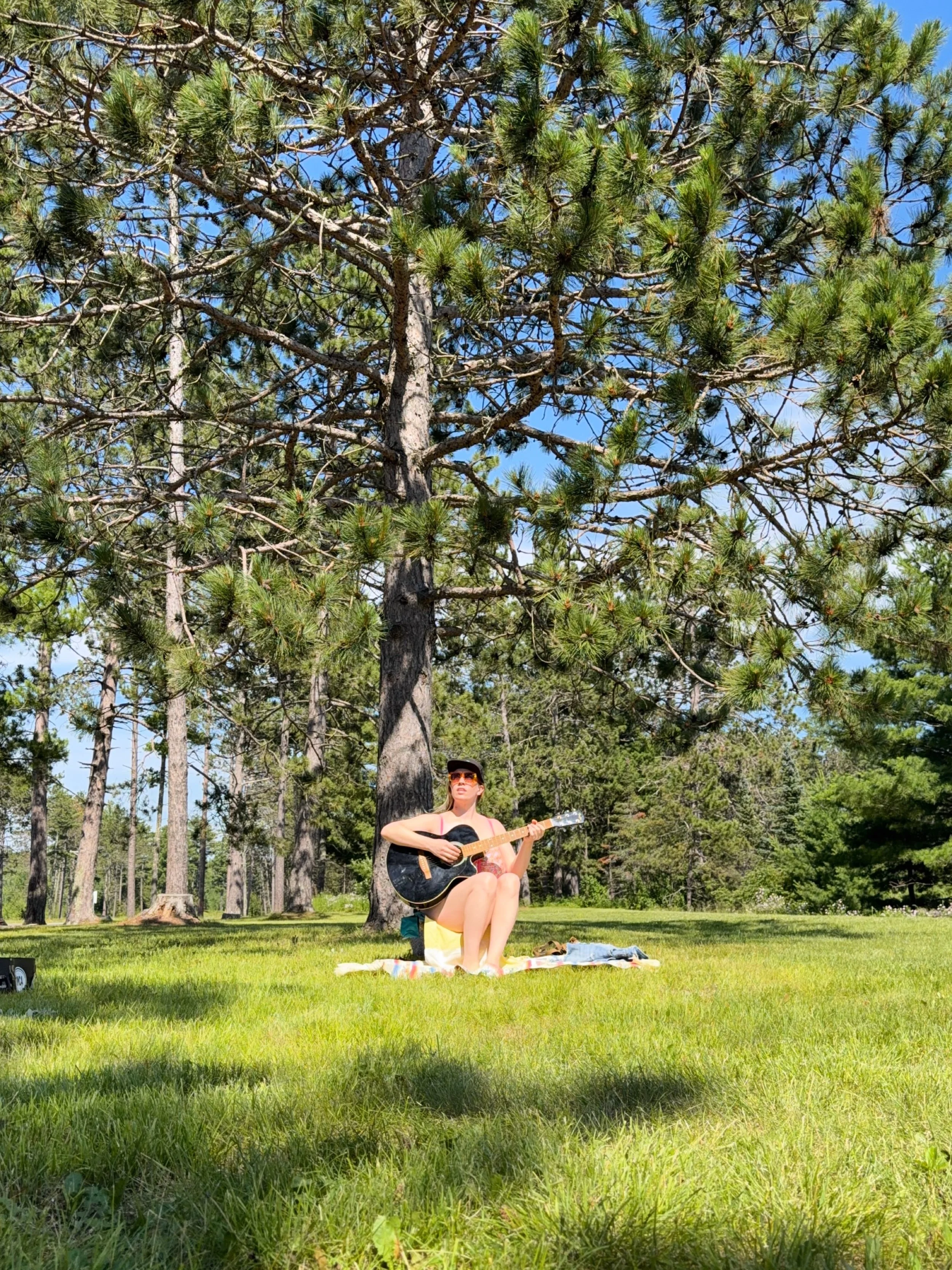 Siren Summer 🧜&zwj;♀️

Savoring the sweetness of July until our next MN house shows:

August 8th in Duluth at 2104 with special guests Jerree Small, Matt Mobley, &amp; Sean Elmquist
August 9th in Virginia at Mesabi Unitarian Universalist Church
Augu