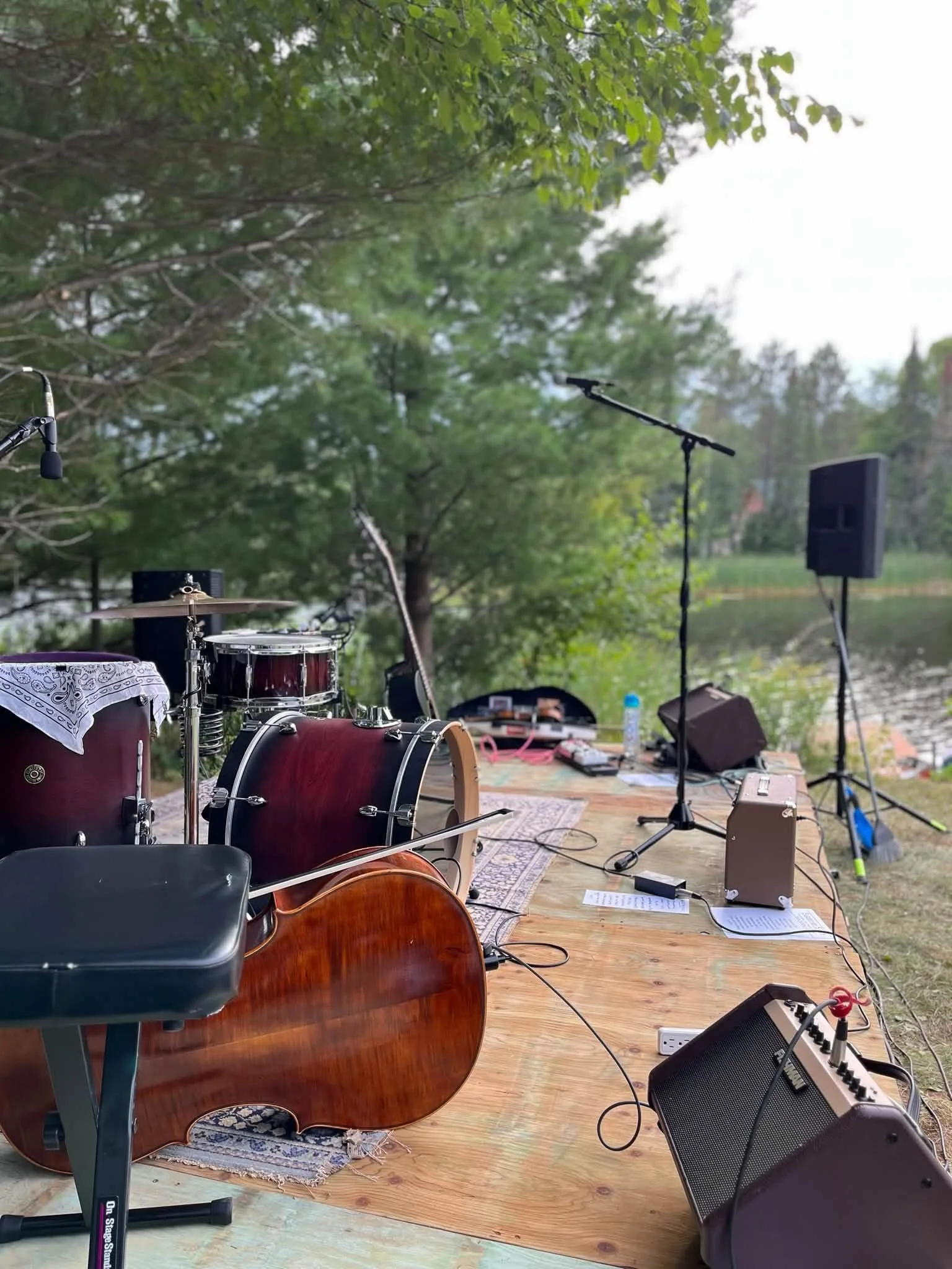 Sirens on Island Lake 🧜&zwj;♀️

Thanks to the Radosevich Crew for hosting the rustic retreat!