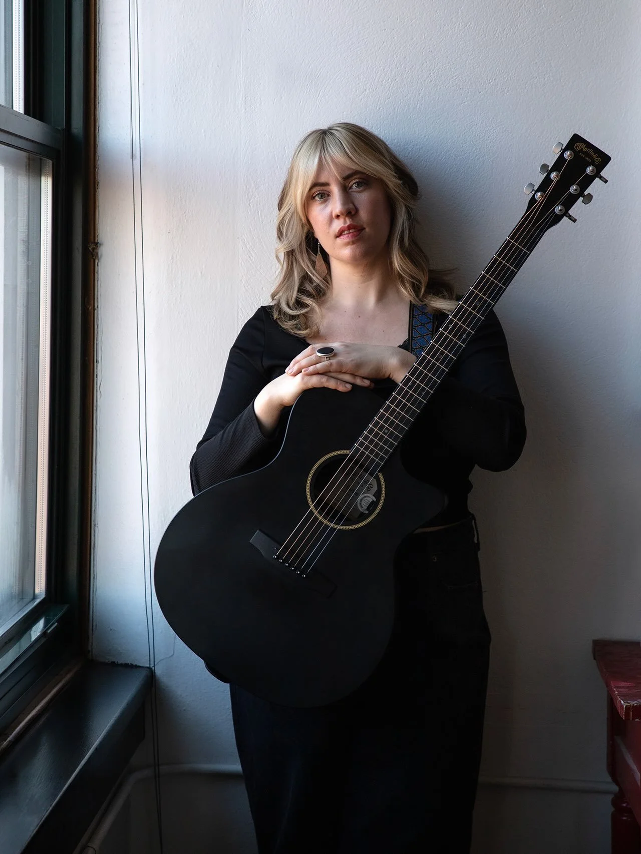 October Shows 🍂 

10/5 Solo Siren @bentpaddlebeer 7-9pm
10/9 House Show in Grand Rapids with @mckeonhugh 6pm
10/10 Masquerade Ball @ritualcollectivesuperior 7pm

📸 @brandonlepasti
