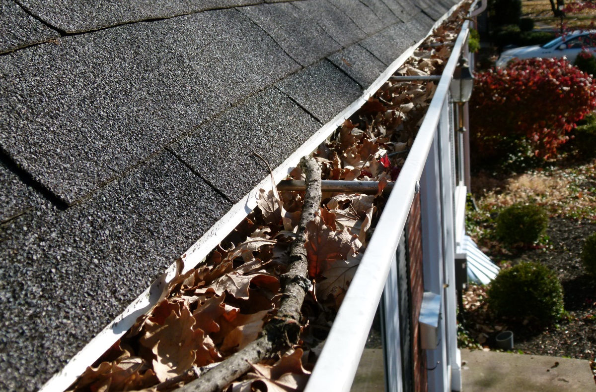 Gutter Cleaning in Worcester County MA