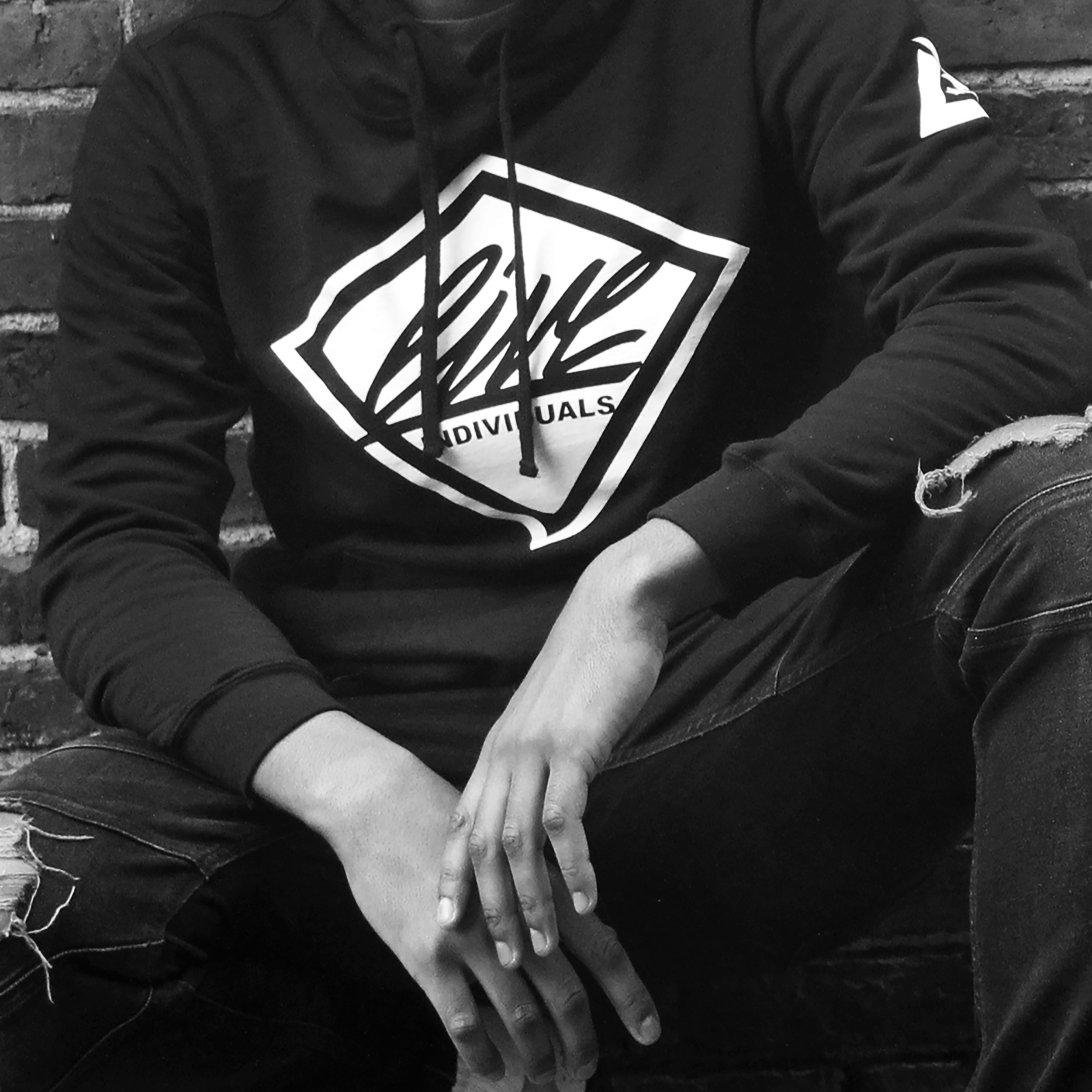 live ind brick 2 bw.png